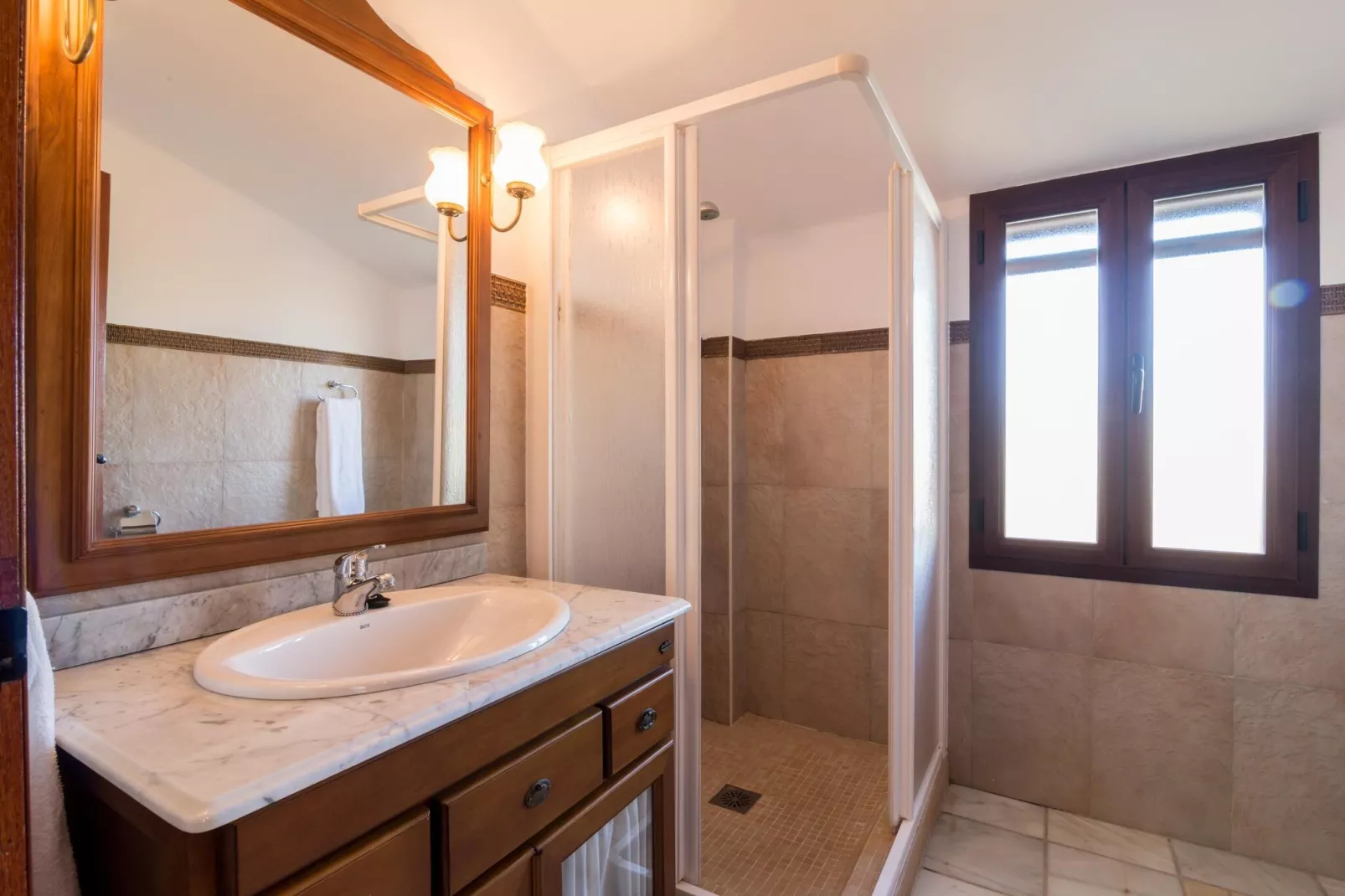 Bungalow Alcón 21 - Badkamer
