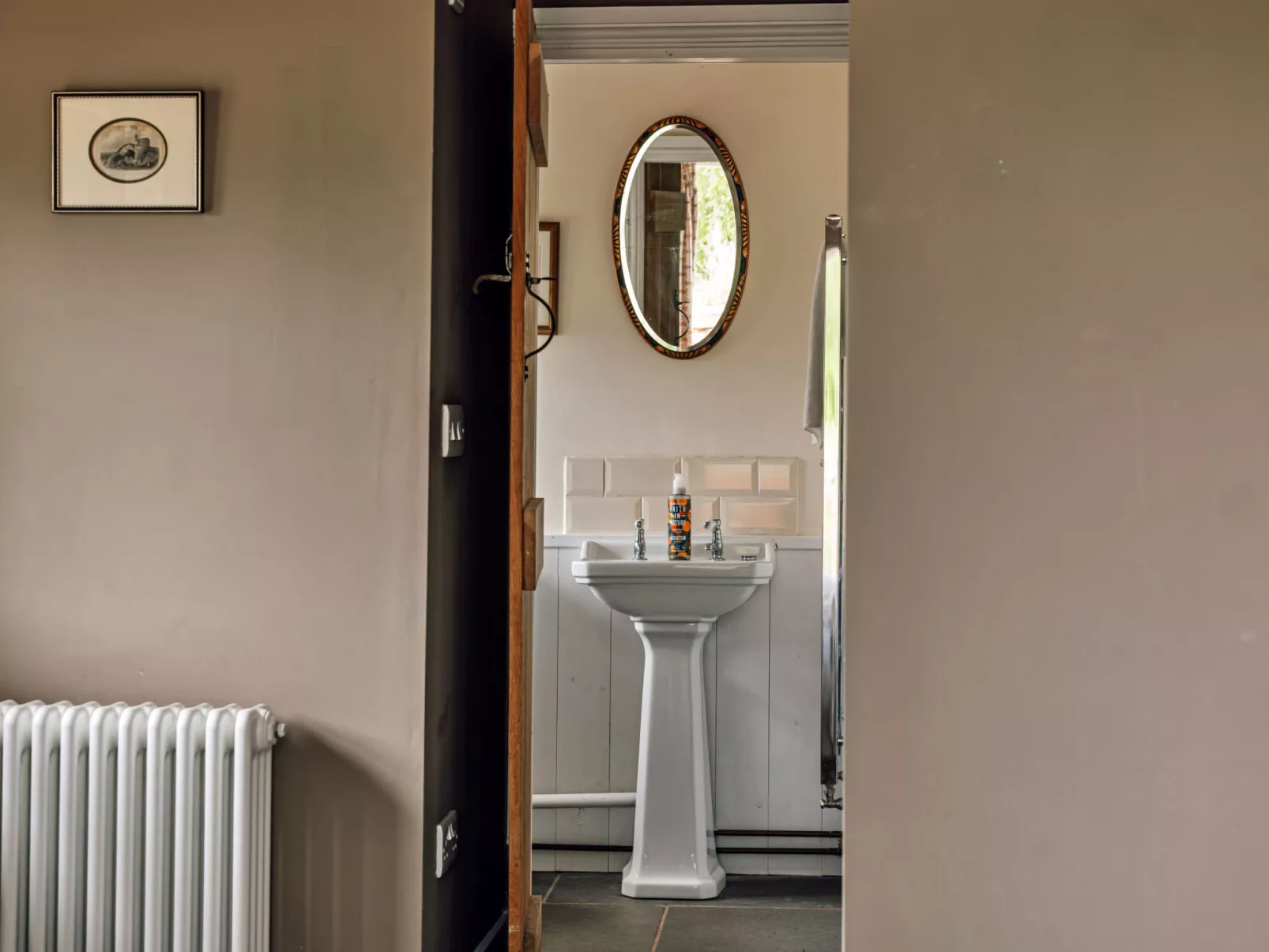 Beili Glas Cottage-Binnen