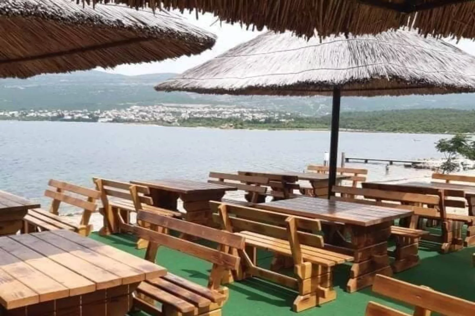 Apartments Boris Donji Karin - One Bedroom Apartment (Deluxe Apartment)-Terrasbalkon