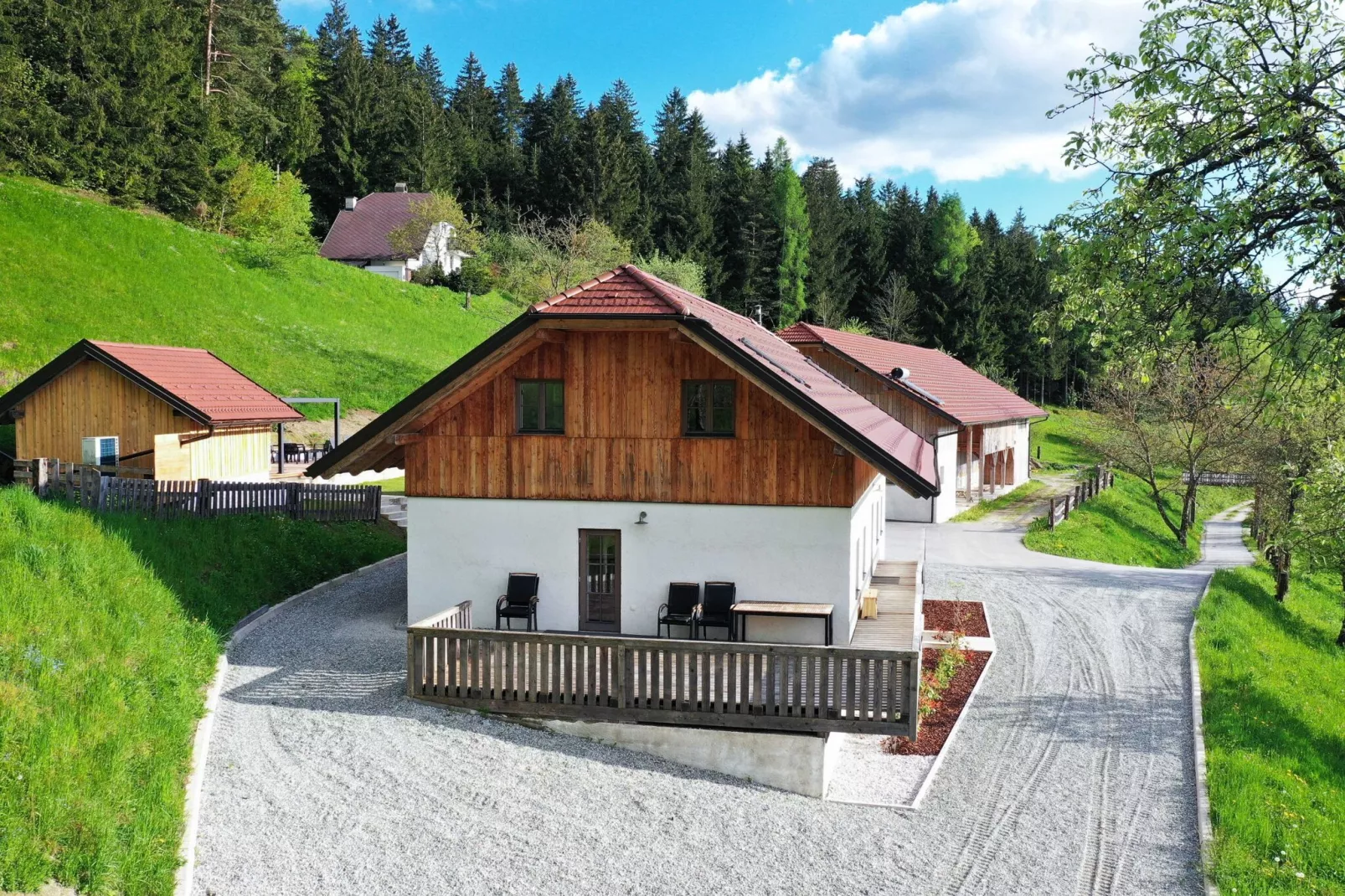 Mountain View Villa with Sauna and Hot-Tub - Three Bedroom Villa with Sauna and Hot-Tub