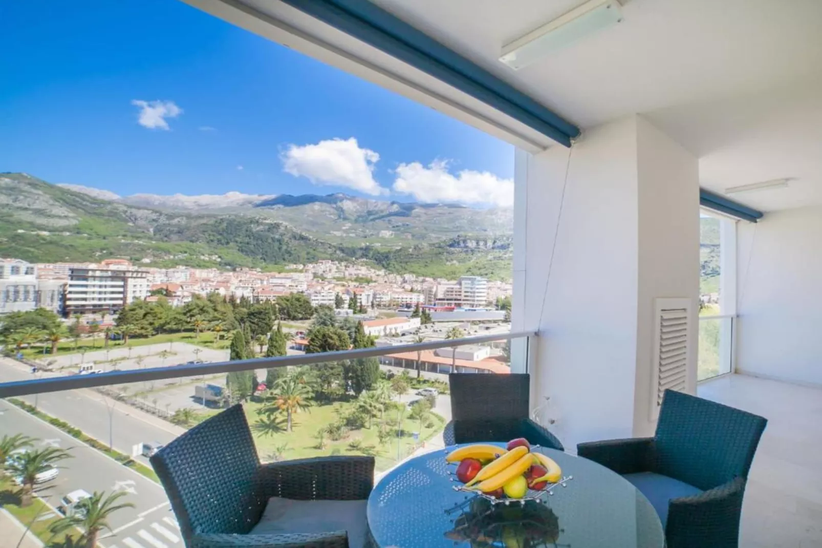 Exclusive Budva Stay Steps From the Beach - One Bedroom Apartment with Balcony-Terrasbalkon