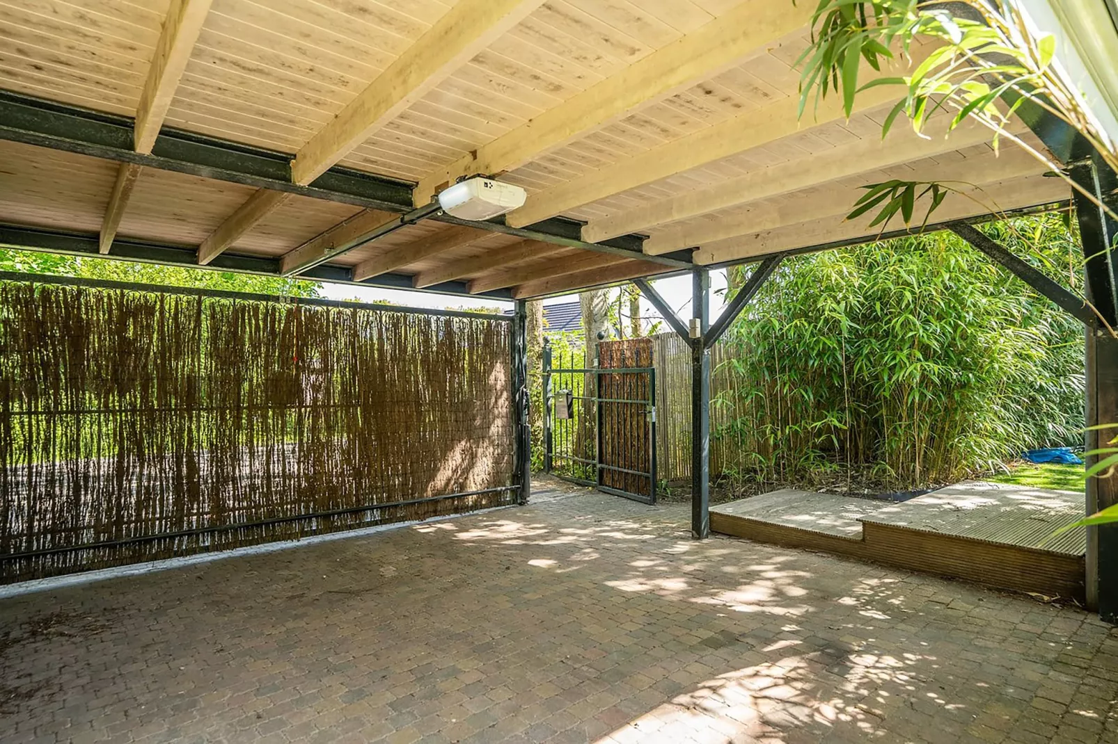 Bosrandweg 496-Tuinen zomer