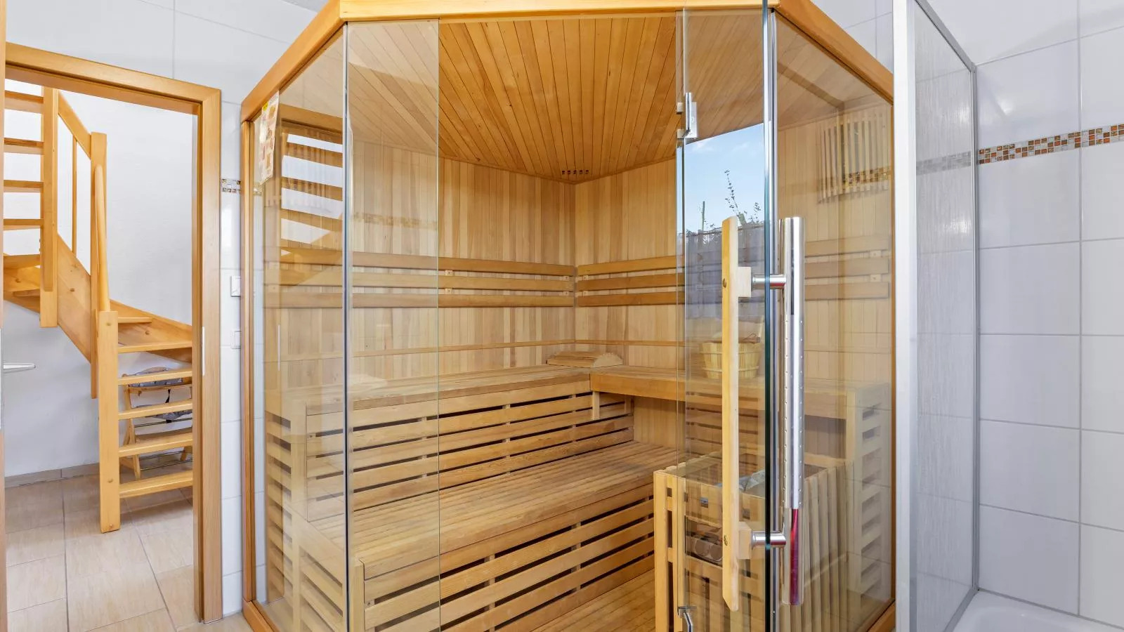 Windflüchter XL-Sauna