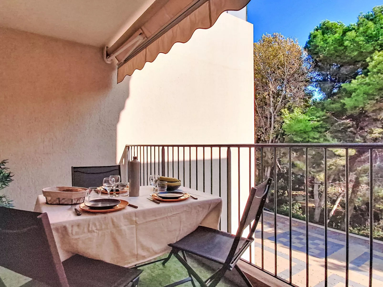 Le Luberon Loisirs-Buiten