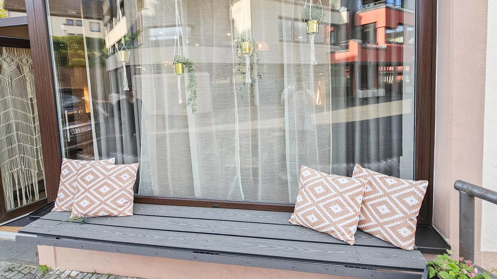 Eifelleben Hillesheim-Buitenkant zomer