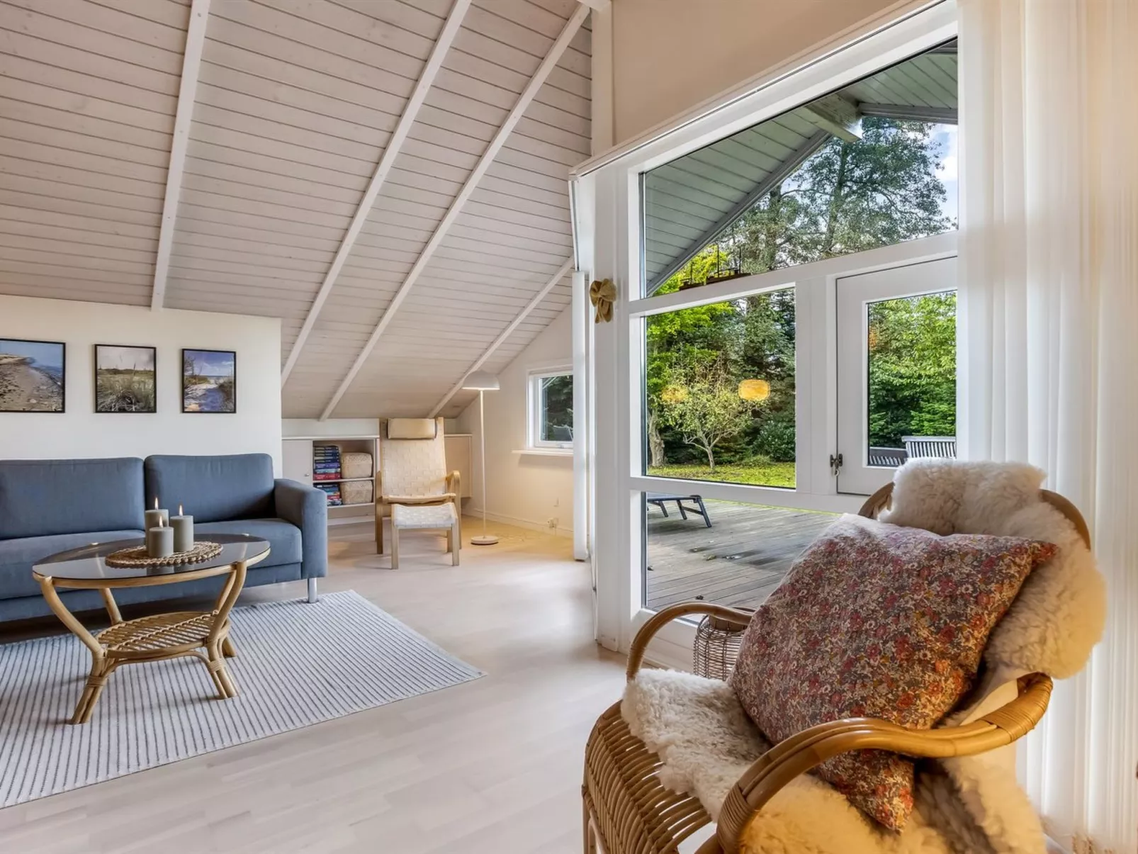 "Lirim" - 400m from the sea-Binnen