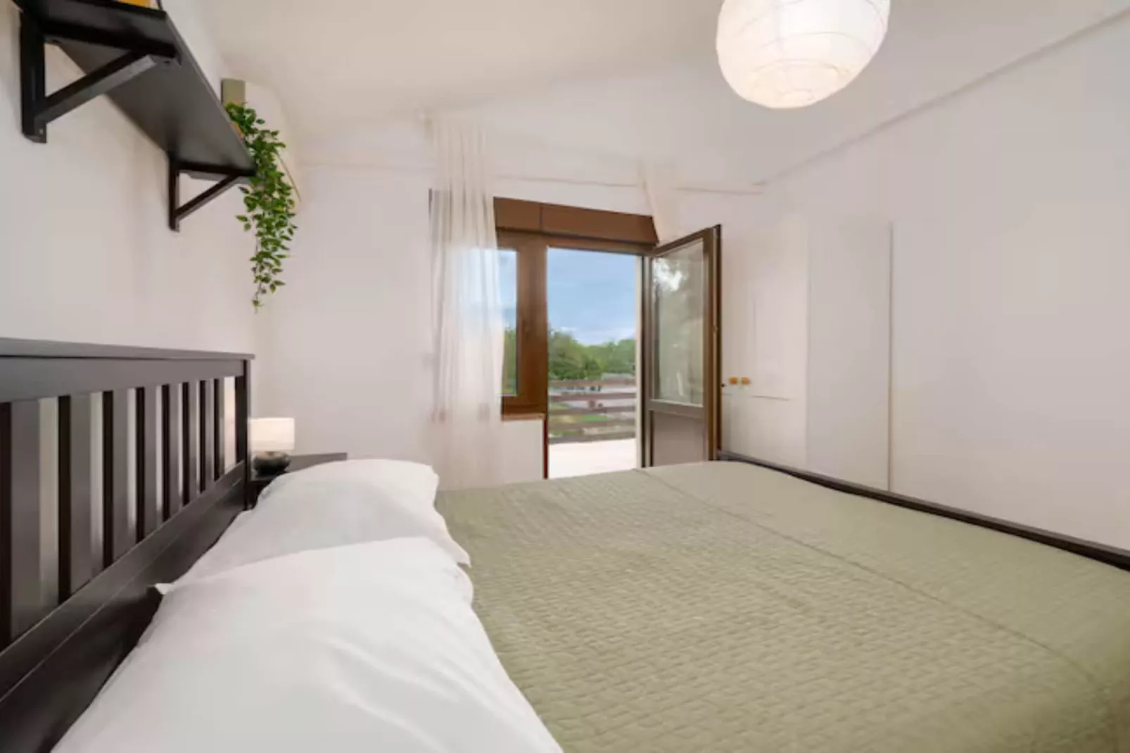 Villa Mima Pool Retreat - Five Bedroom Villa With Pool-Slaapkamer