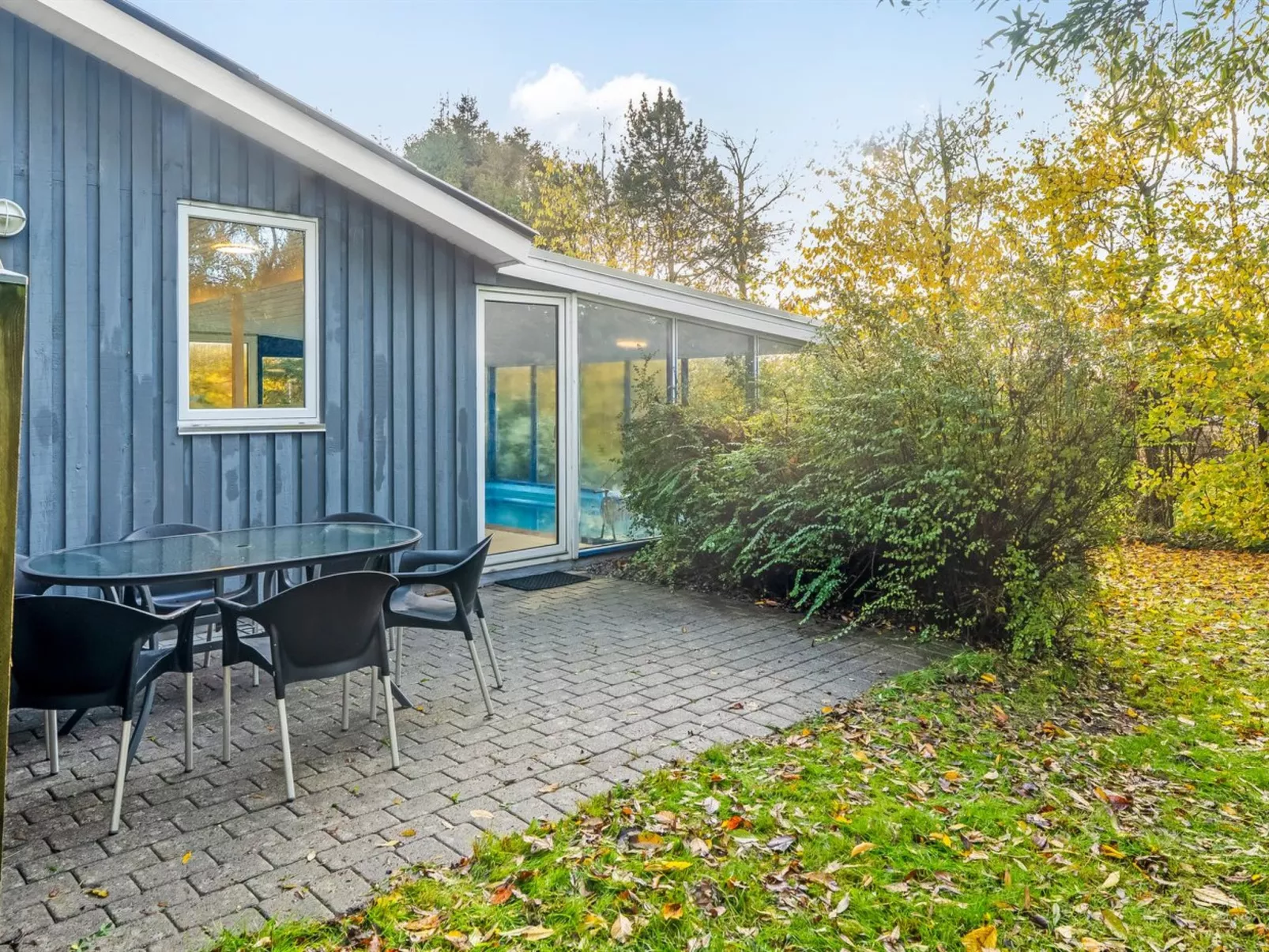 "Tamina" - 800m to the fjord-Buiten