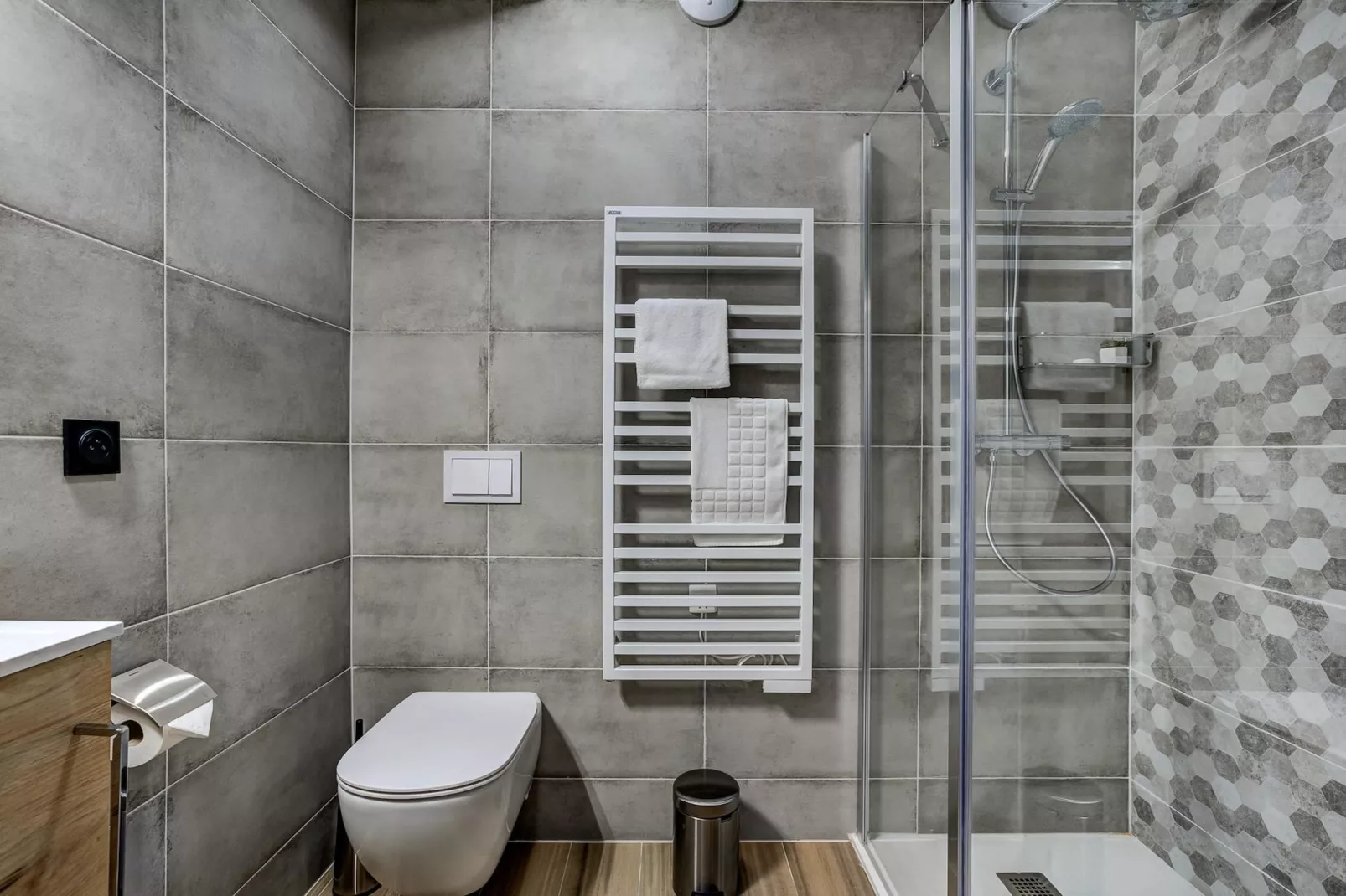 White Pearl A32-Badkamer