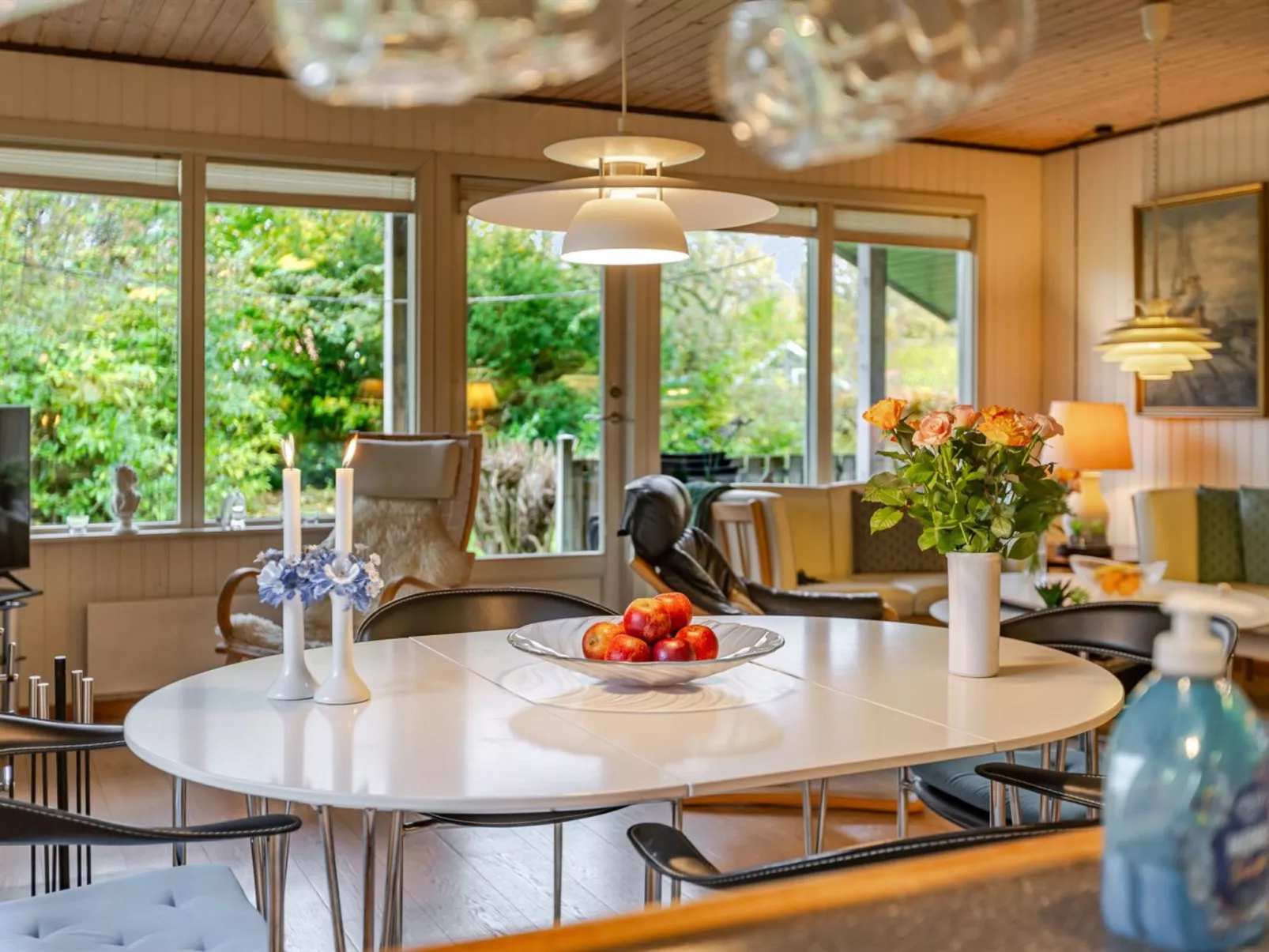 "Mika" - 300m from the sea-Binnen