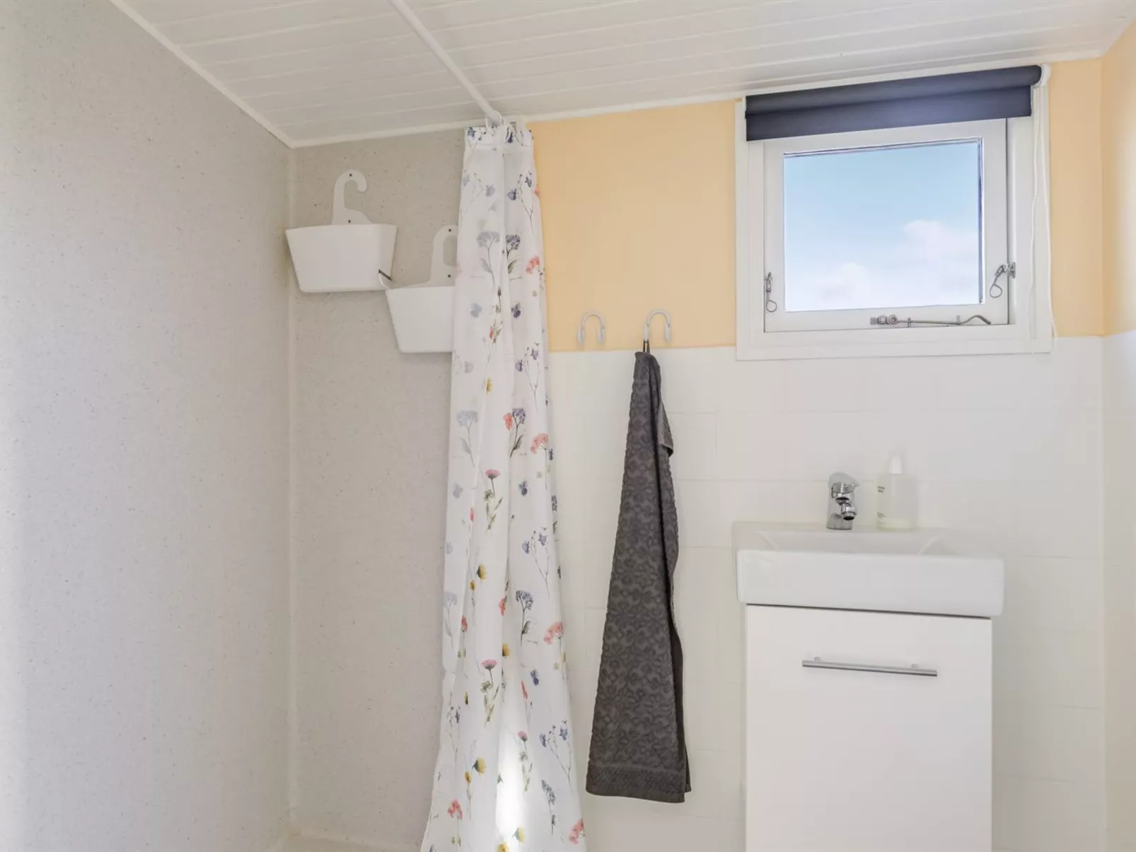 "Martti" - 200m from the sea-Binnen