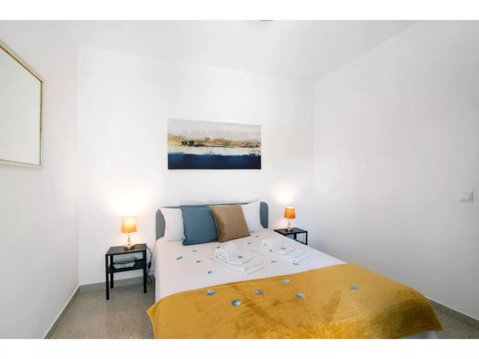 Jade-Sunny Way-Binnen