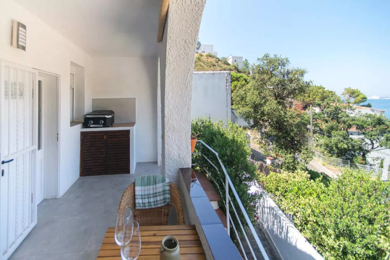 Studio à Roses-Niet-getagd