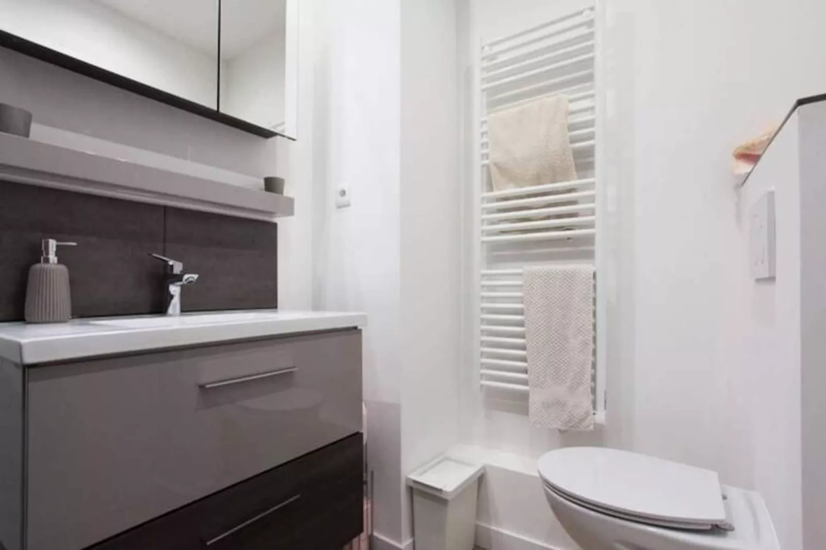 Résidence 3p Avec Terrasse Au Palm Beach, &agrave; 2min Des Plages-Niet-getagd