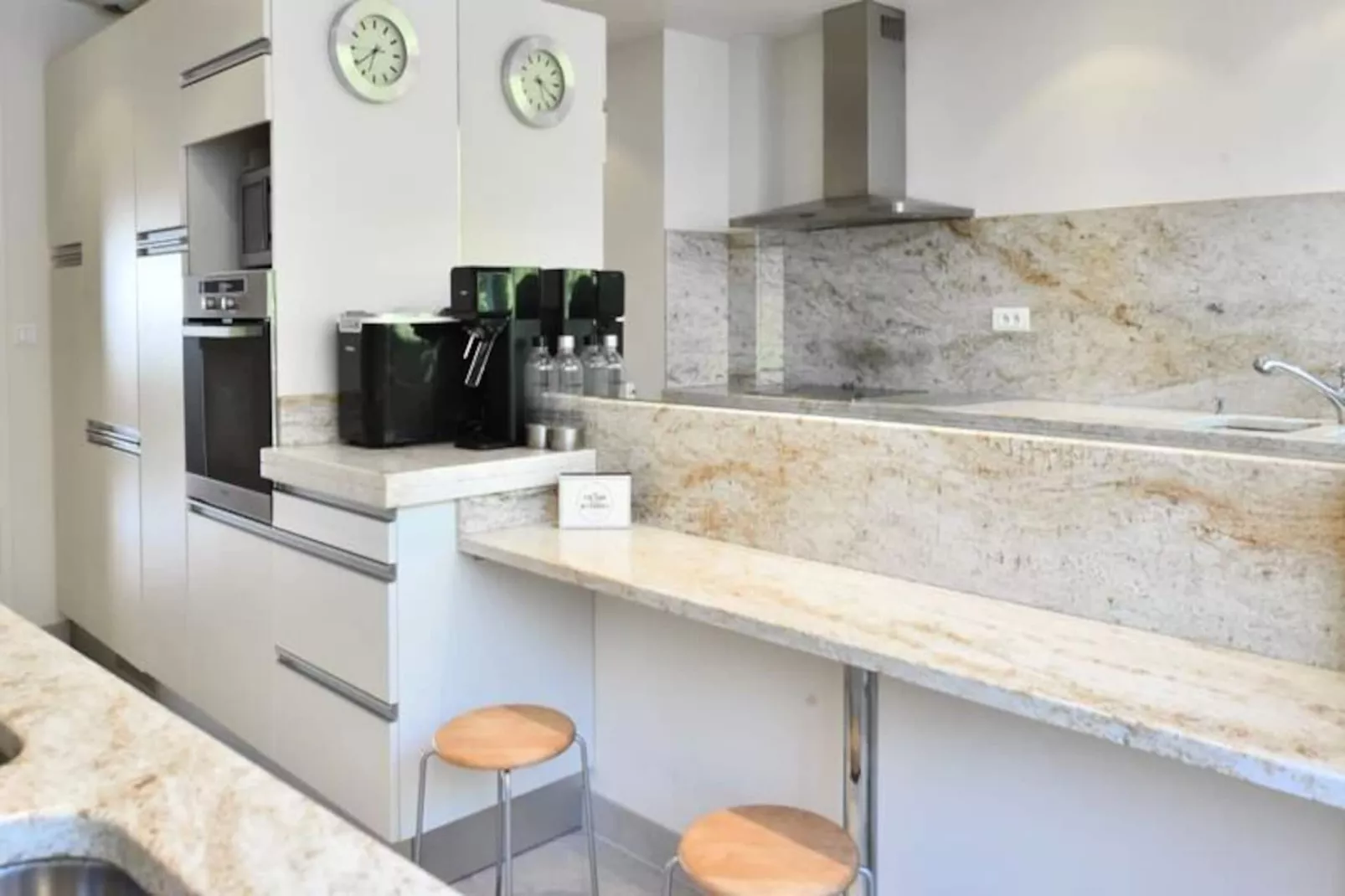 Résidence 3p Proche Centre Ville, Piscine Et Vue Mer-Niet-getagd