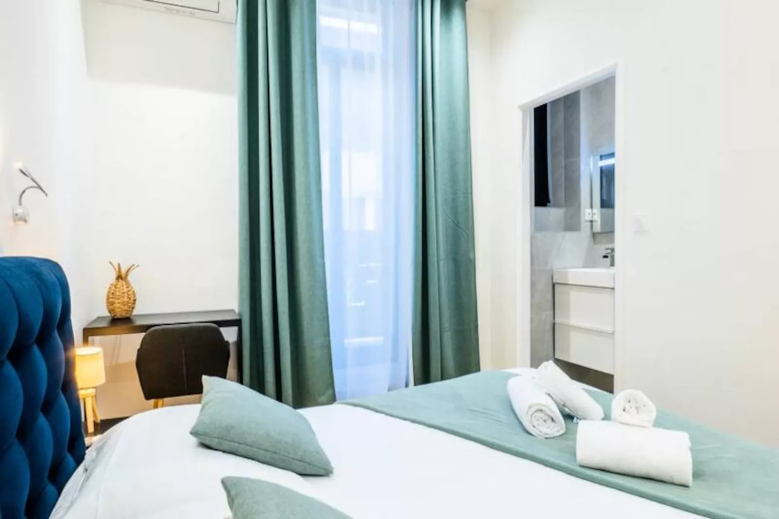 Résidence 4p Au C&oelig;ur Du Centre Ville - 5 Min Palais & Plages-Niet-getagd