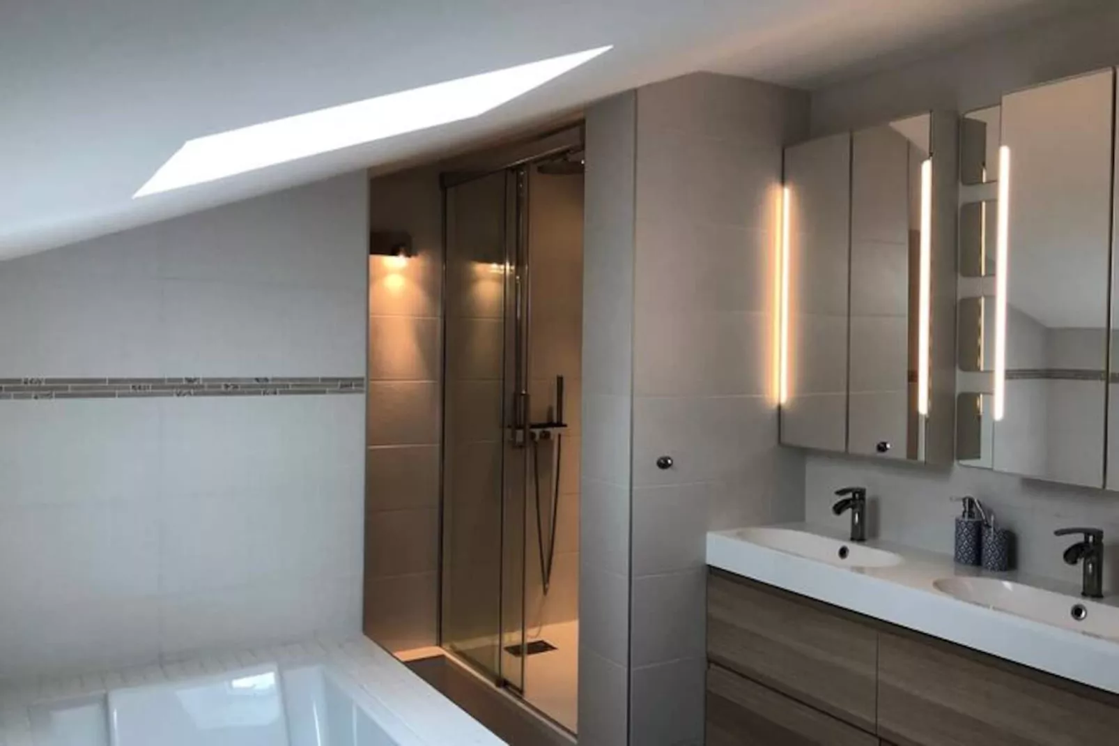 Belle Et Spacieuse Villa - Piscine - Jardin-Niet-getagd