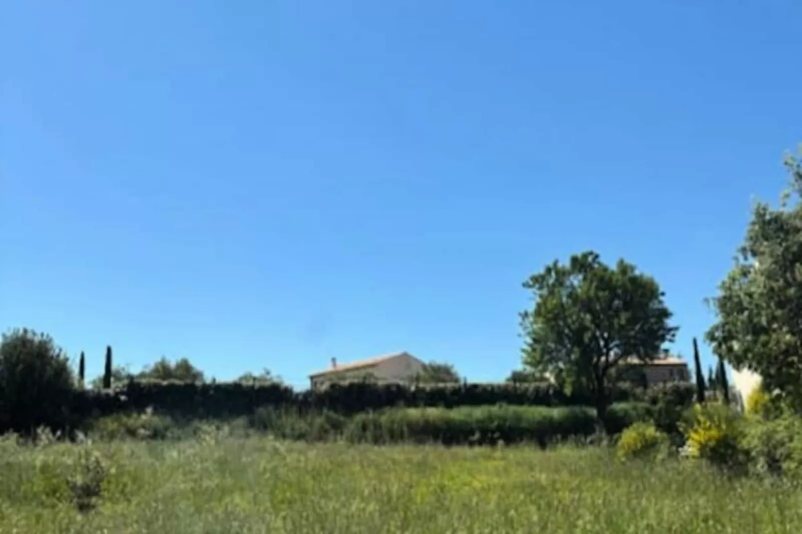 La Lacoste : Charme Et Vue Sur Le Luberon-Niet-getagd