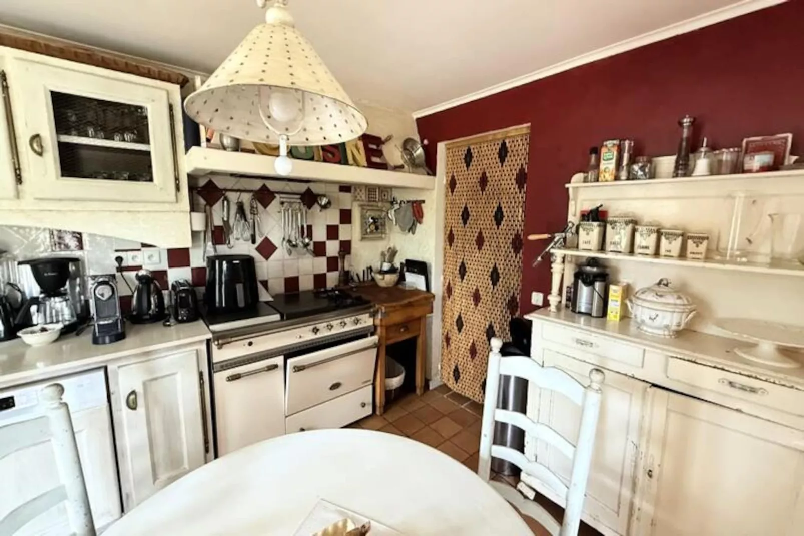 Belle Villa Proven&ccedil;ale Avec Piscine Et Jacuzzi-Niet-getagd