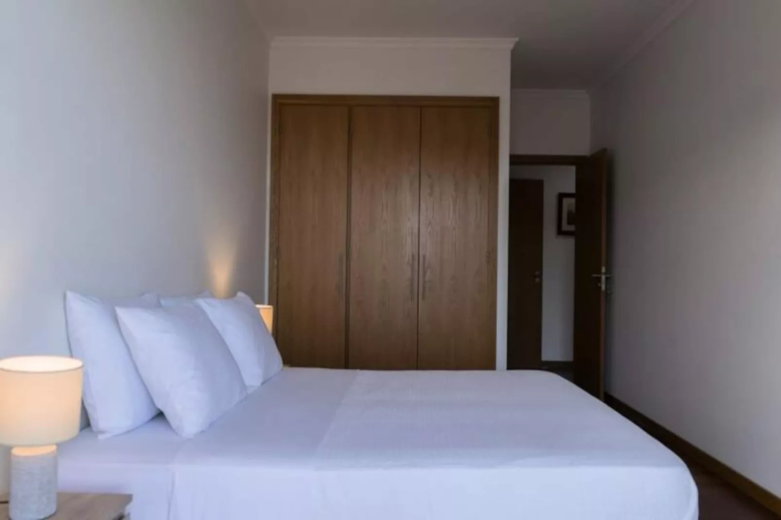 Résidence Casa Da Ba&iacute;a &ndash; T3 Avec Balcon Et Vue Sur La Baie-Niet-getagd