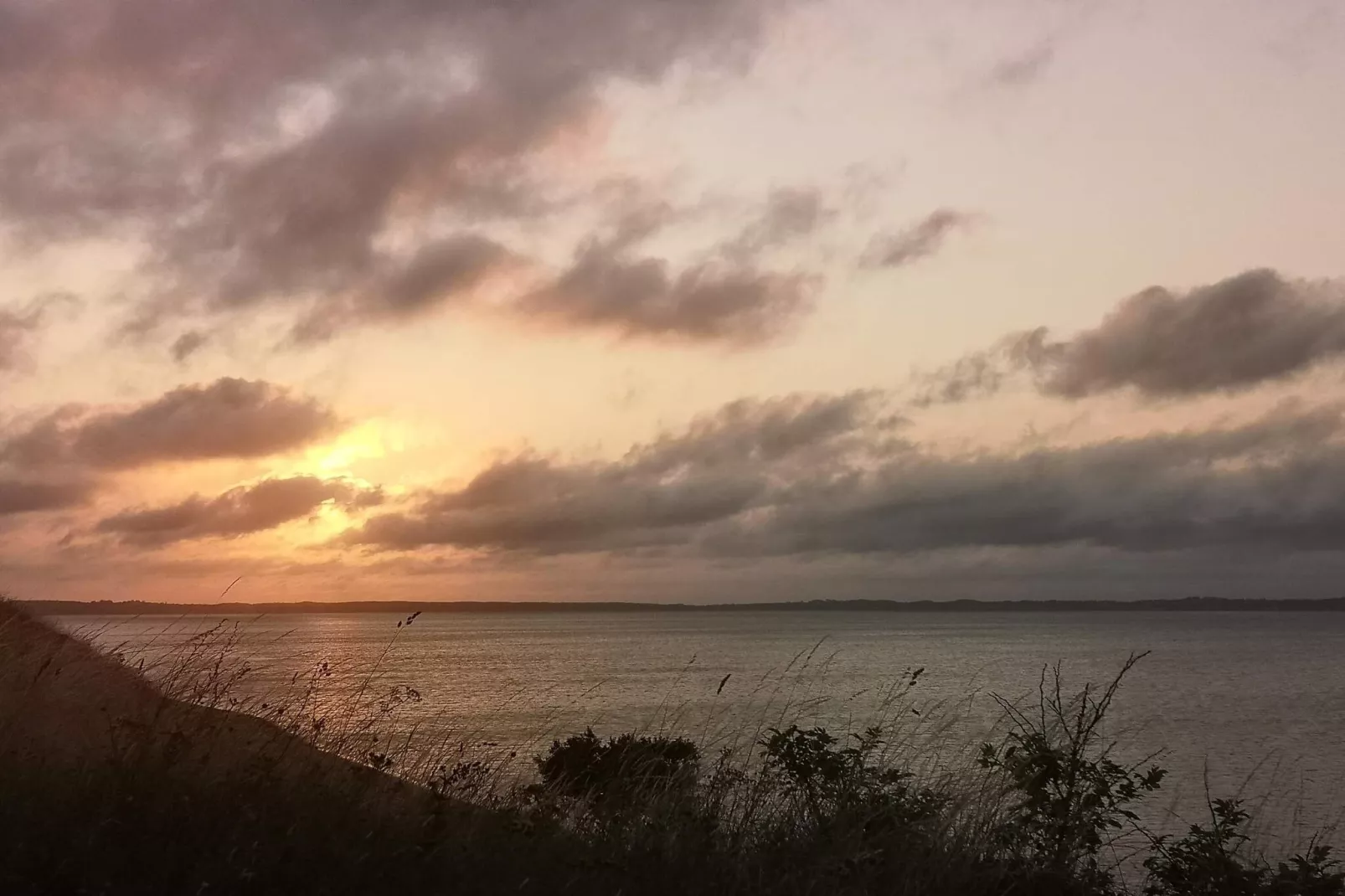 Kustsereniteit bij Fuglsovig-By Traum-Waterzicht