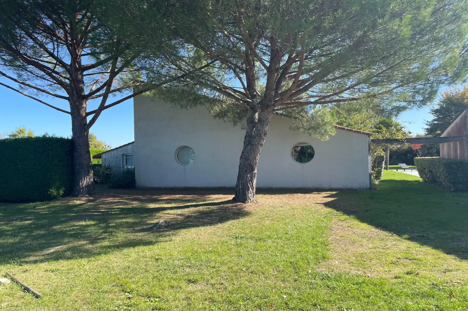 Villa Petite Champagne-Tuinen zomer