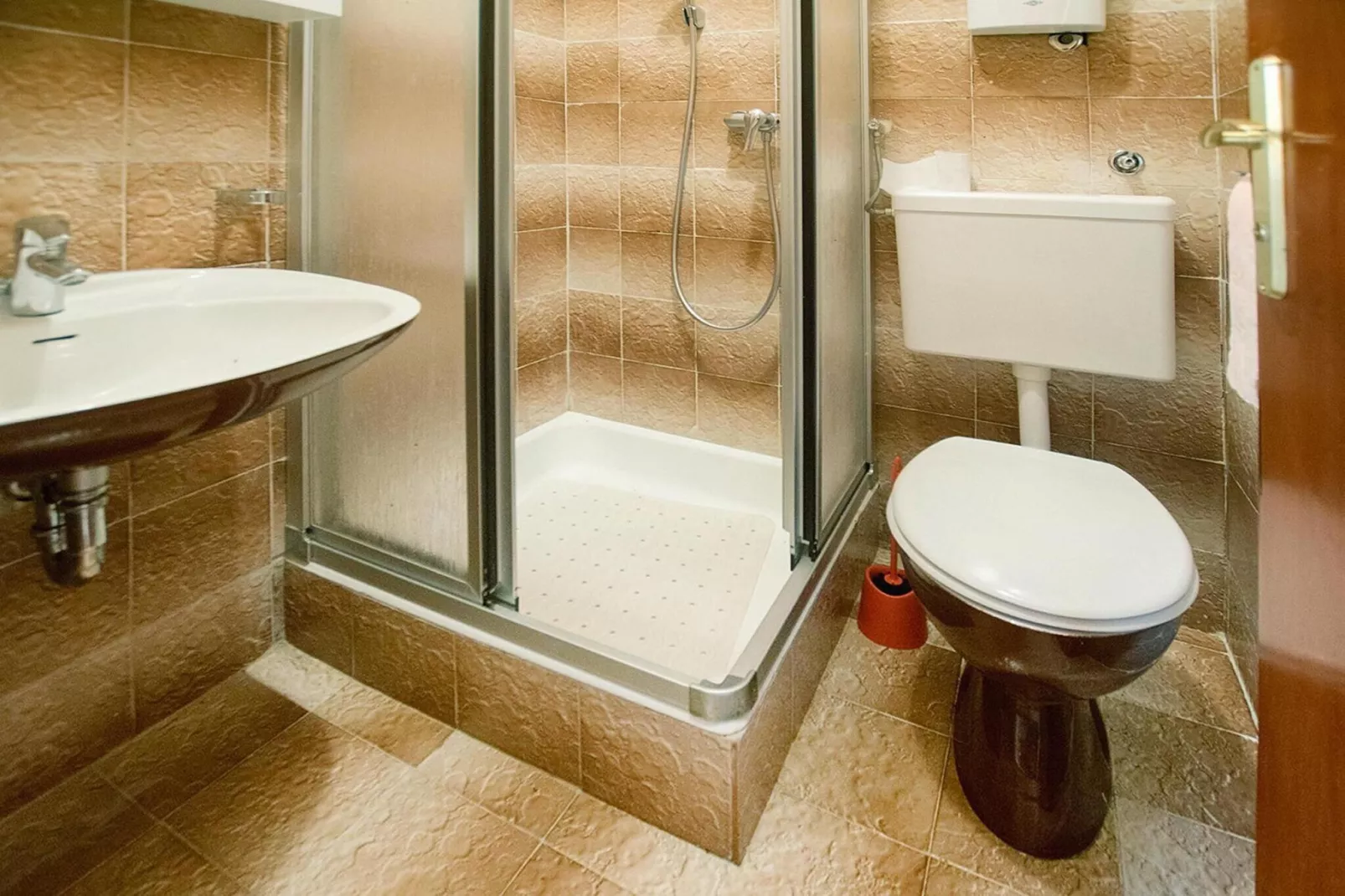 Apartments Grande Vista Starigrad Paklenica SD62 A-01 9 Pers-Badkamer