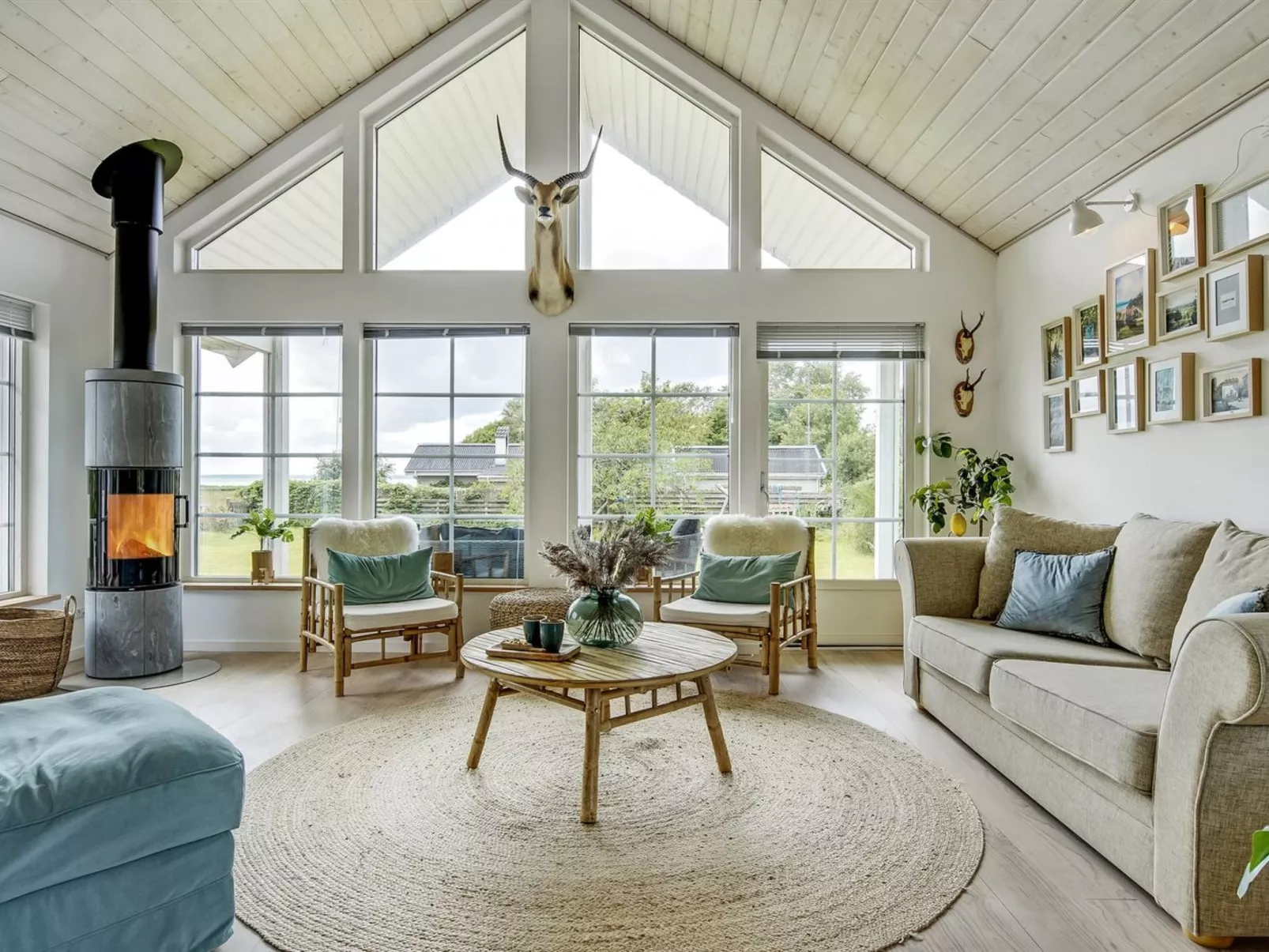 "Bernadete" - 50m to the fjord-Binnen