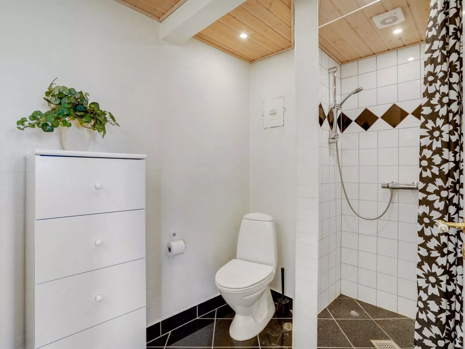 "Anje" - 16km from the sea-Binnen