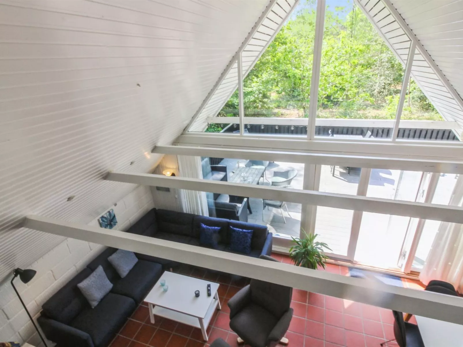 "Lillesol" - 400m from the sea-Binnen