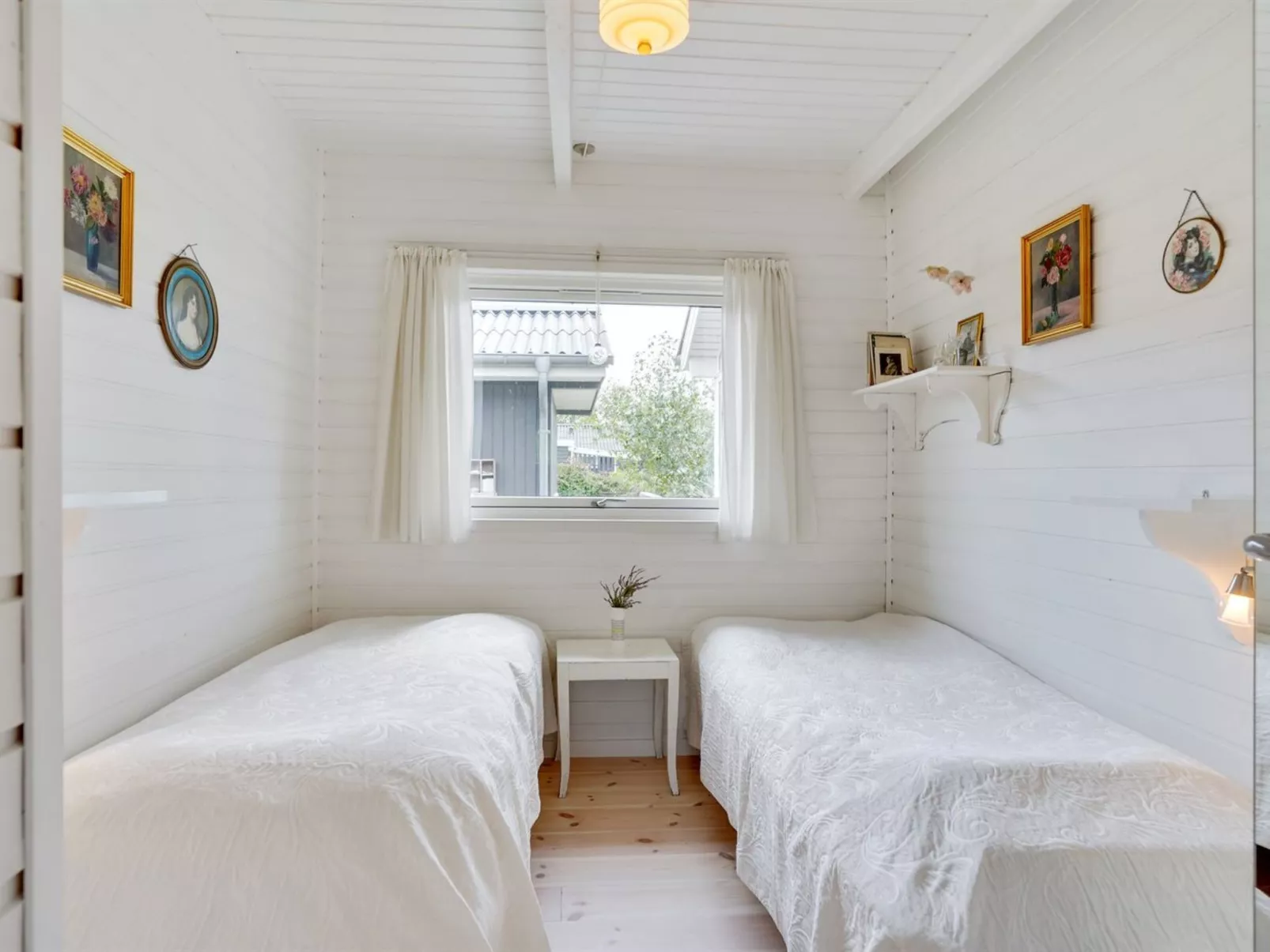 "Thersten" - 500m to the fjord-Binnen