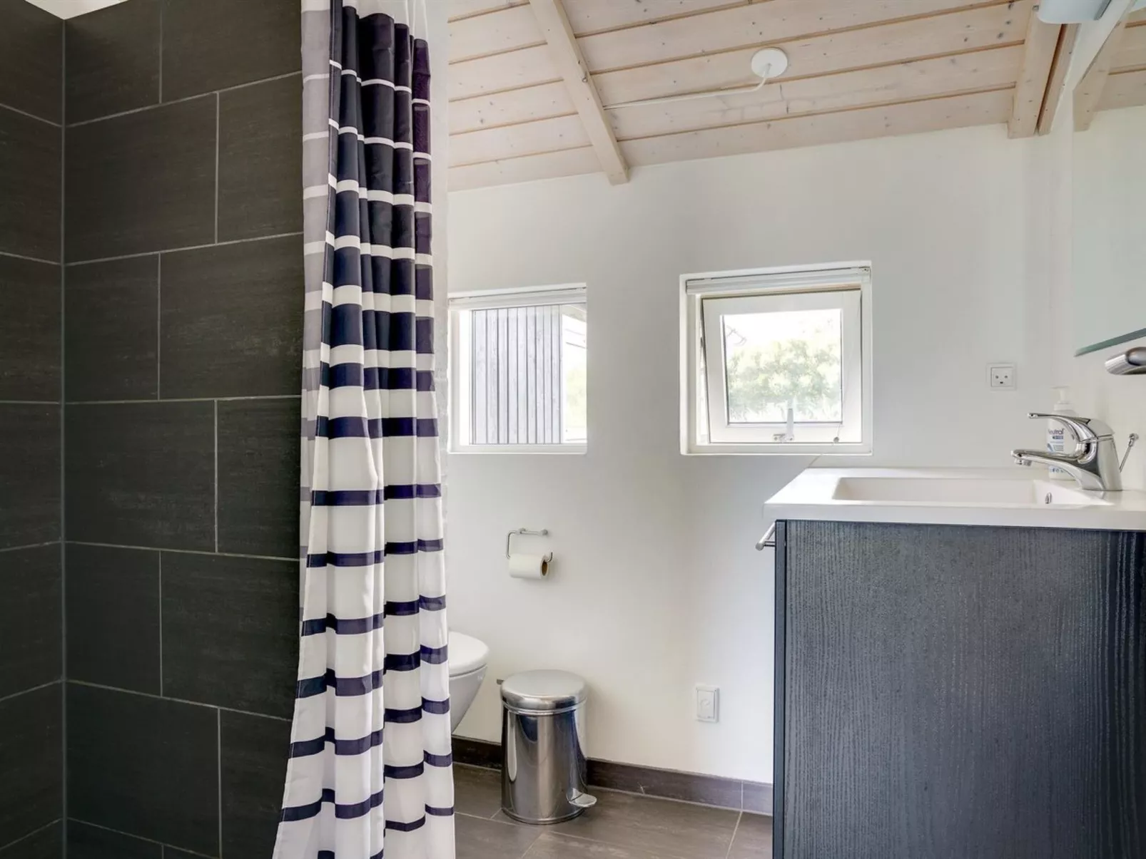 "Aria" - 1.2km from the sea-Binnen