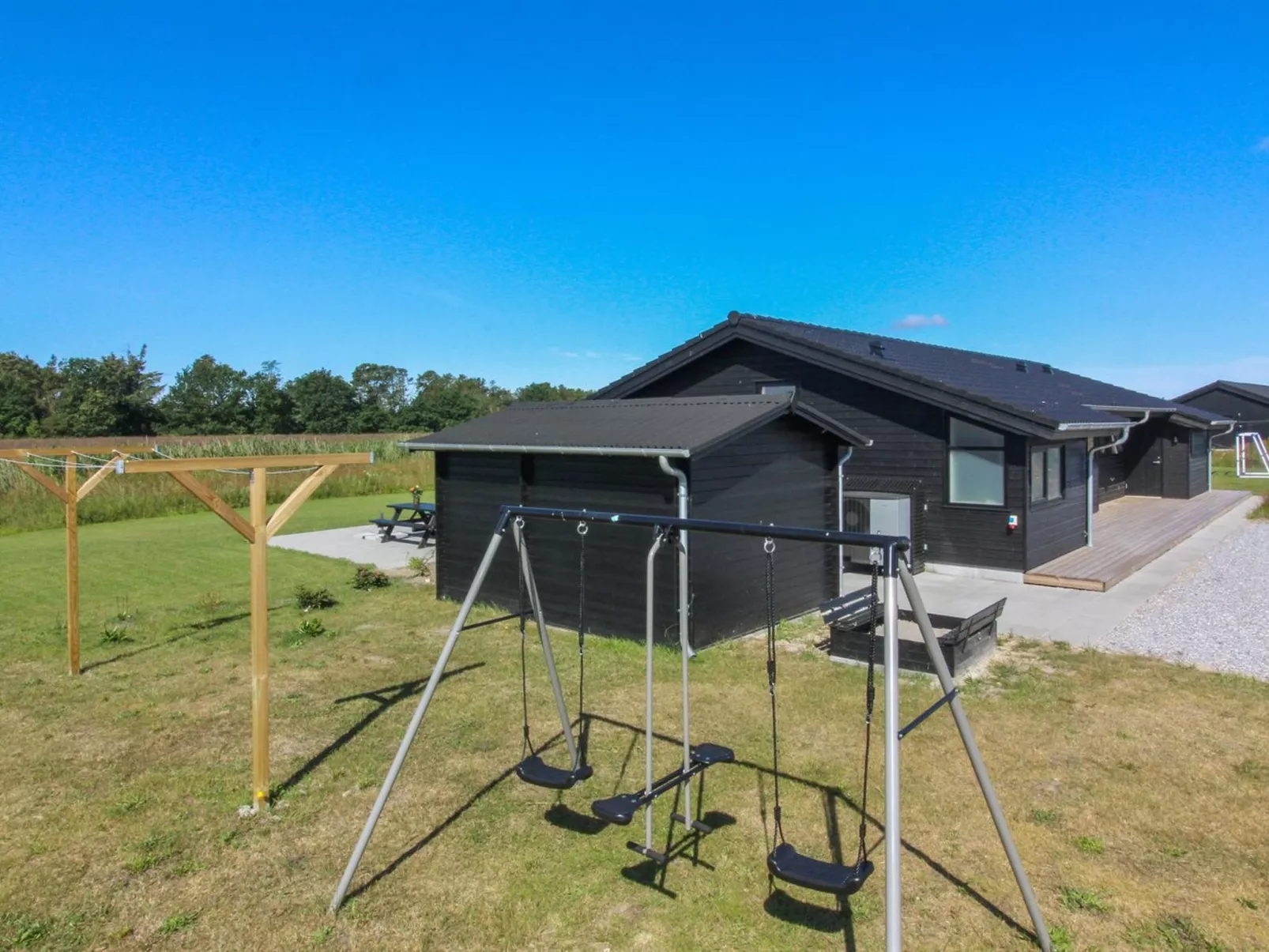 "Ariadne" - 900m from the sea-Buiten