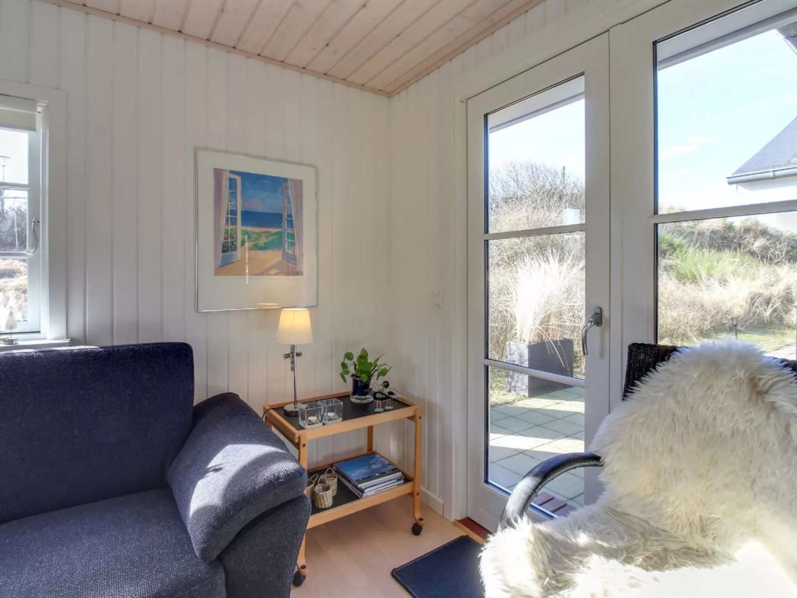 "Soleil" - 300m from the sea-Binnen