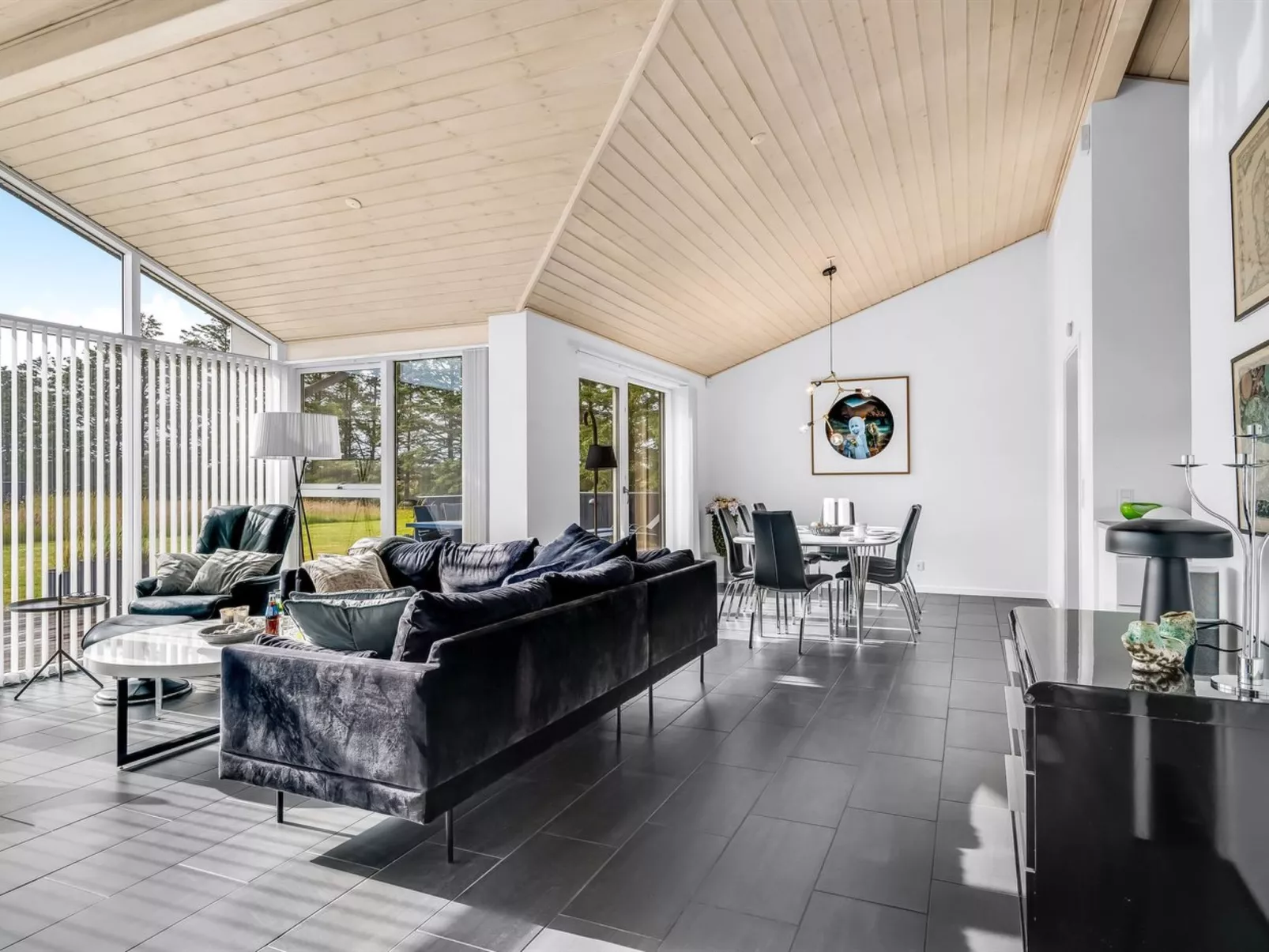 "Meino" - 1.4km from the sea-Binnen