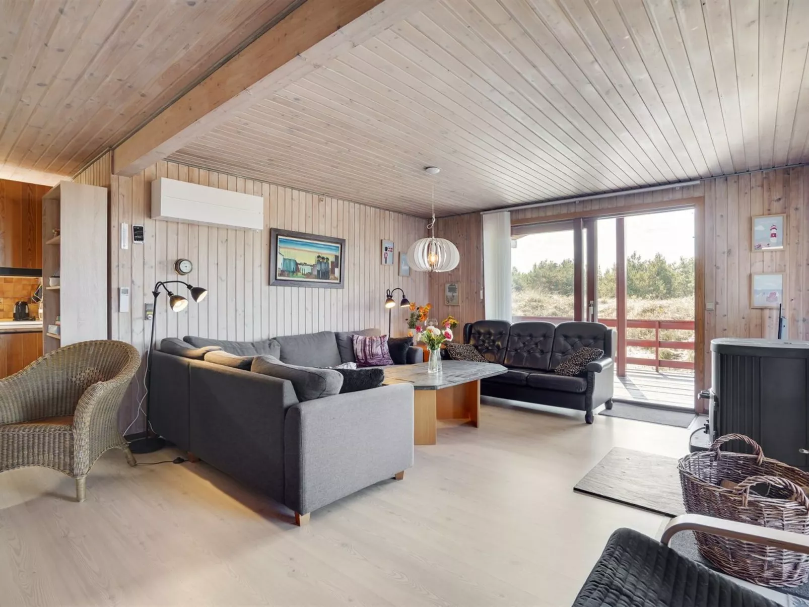 "Eljene" - 750m from the sea-Binnen