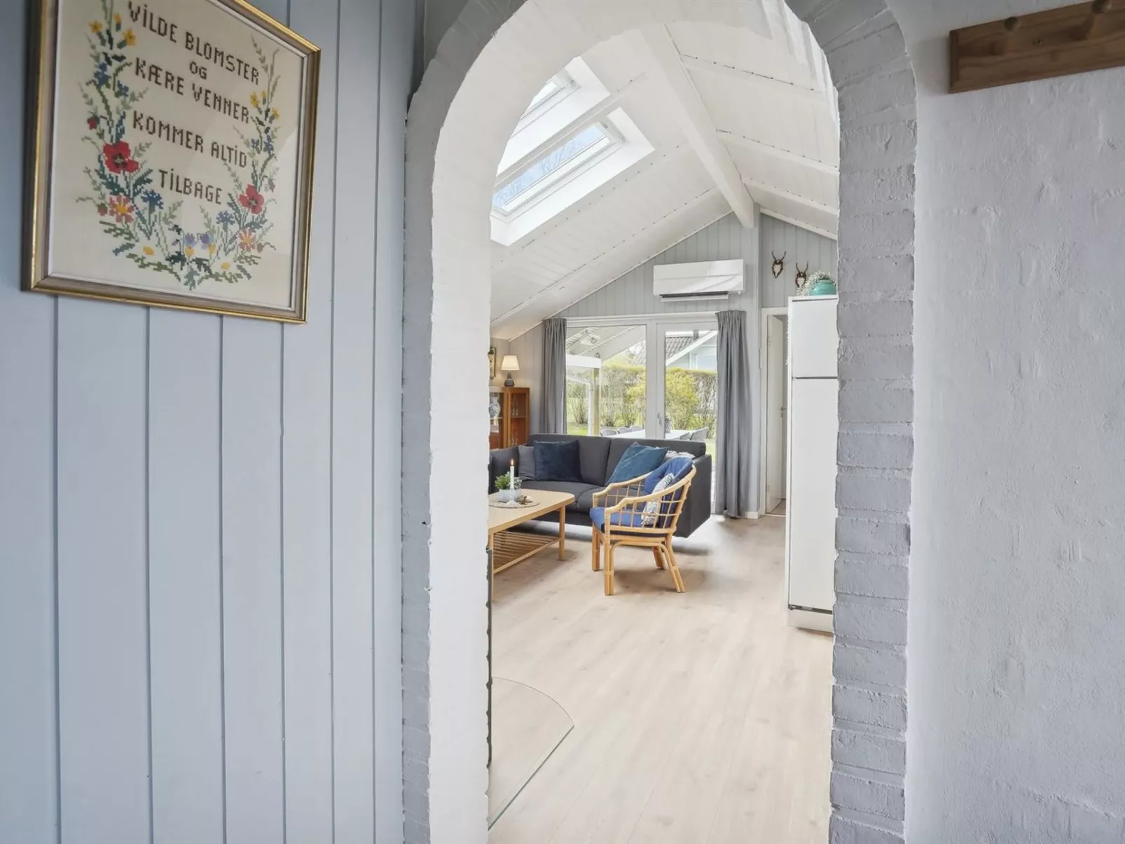 "Petrus" - 750m from the sea-Binnen