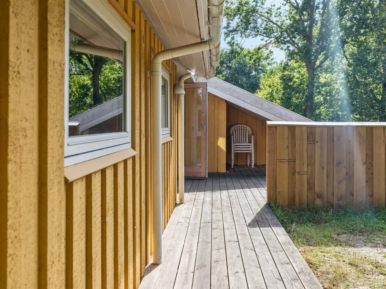 "Ailen" - 500m from the sea-Buiten