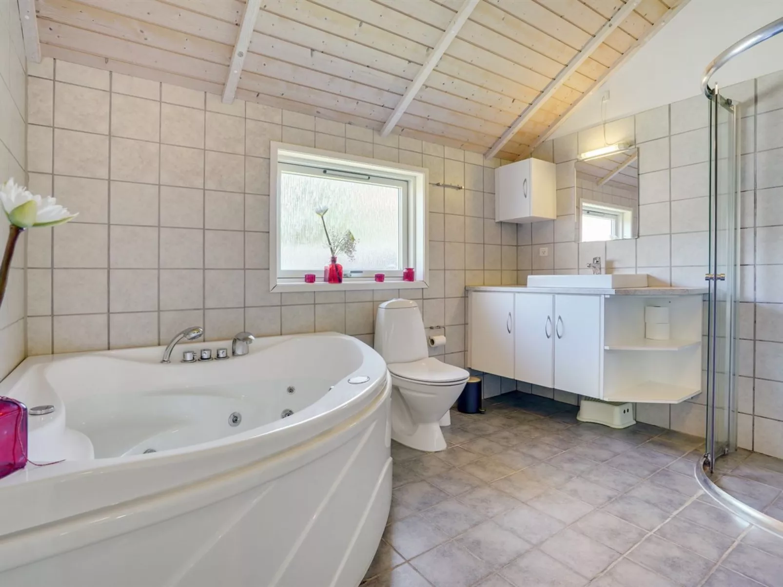 "Elita" - 1.7km from the sea-Binnen