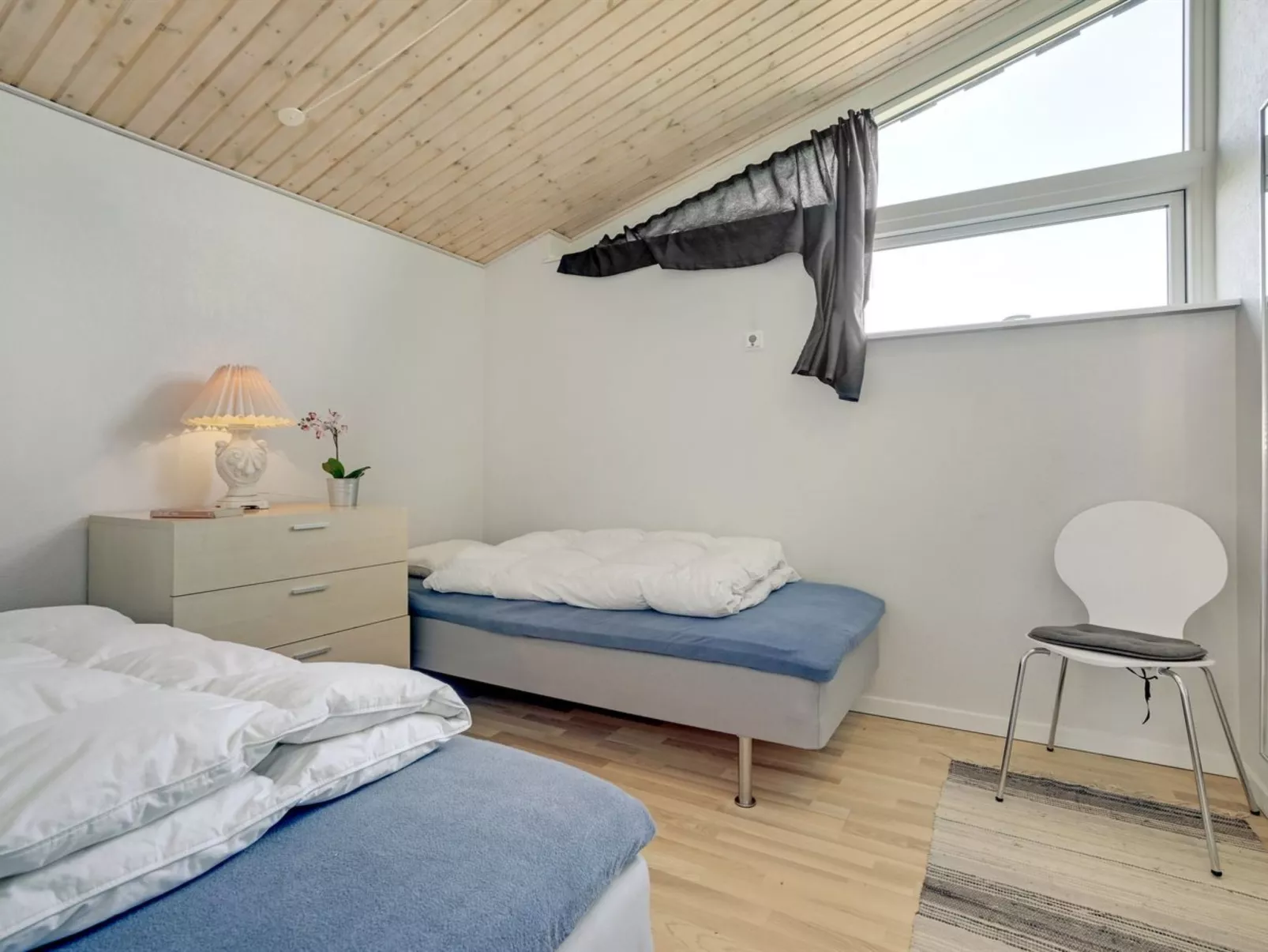 "Evald" - 200m from the sea-Binnen