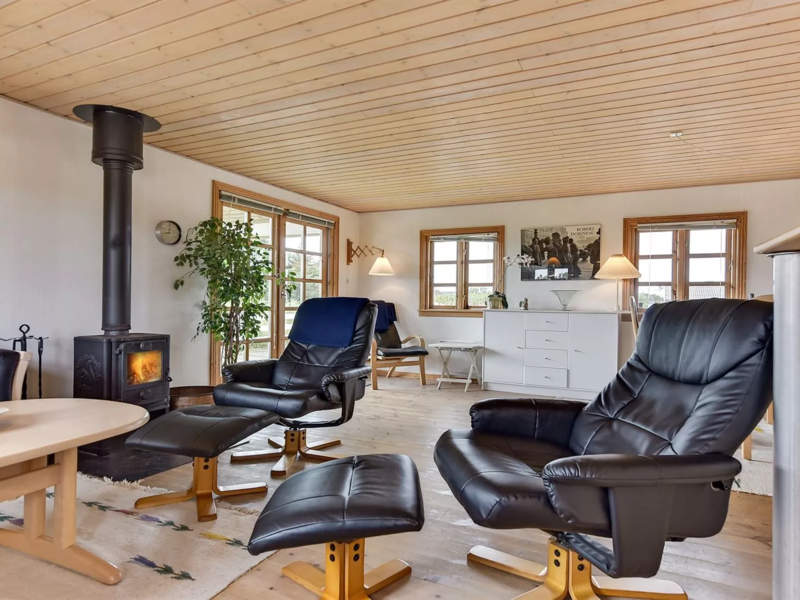 "Dortea" - 600m from the sea-Binnen