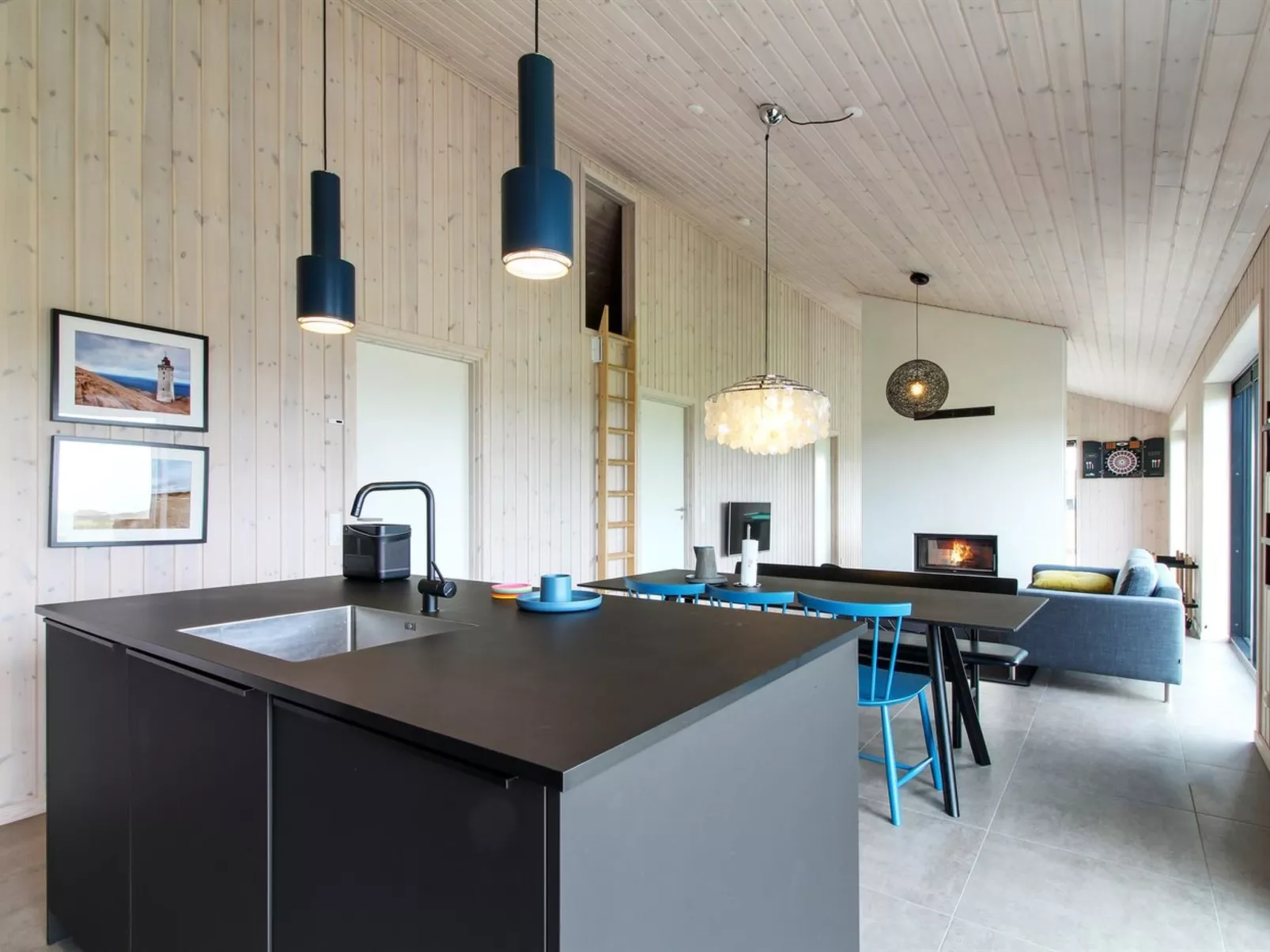 "Fannie" - 250m from the sea-Binnen