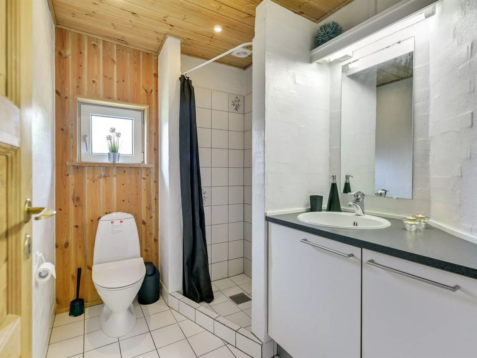 "Rudy" - 900m to the fjord-Binnen