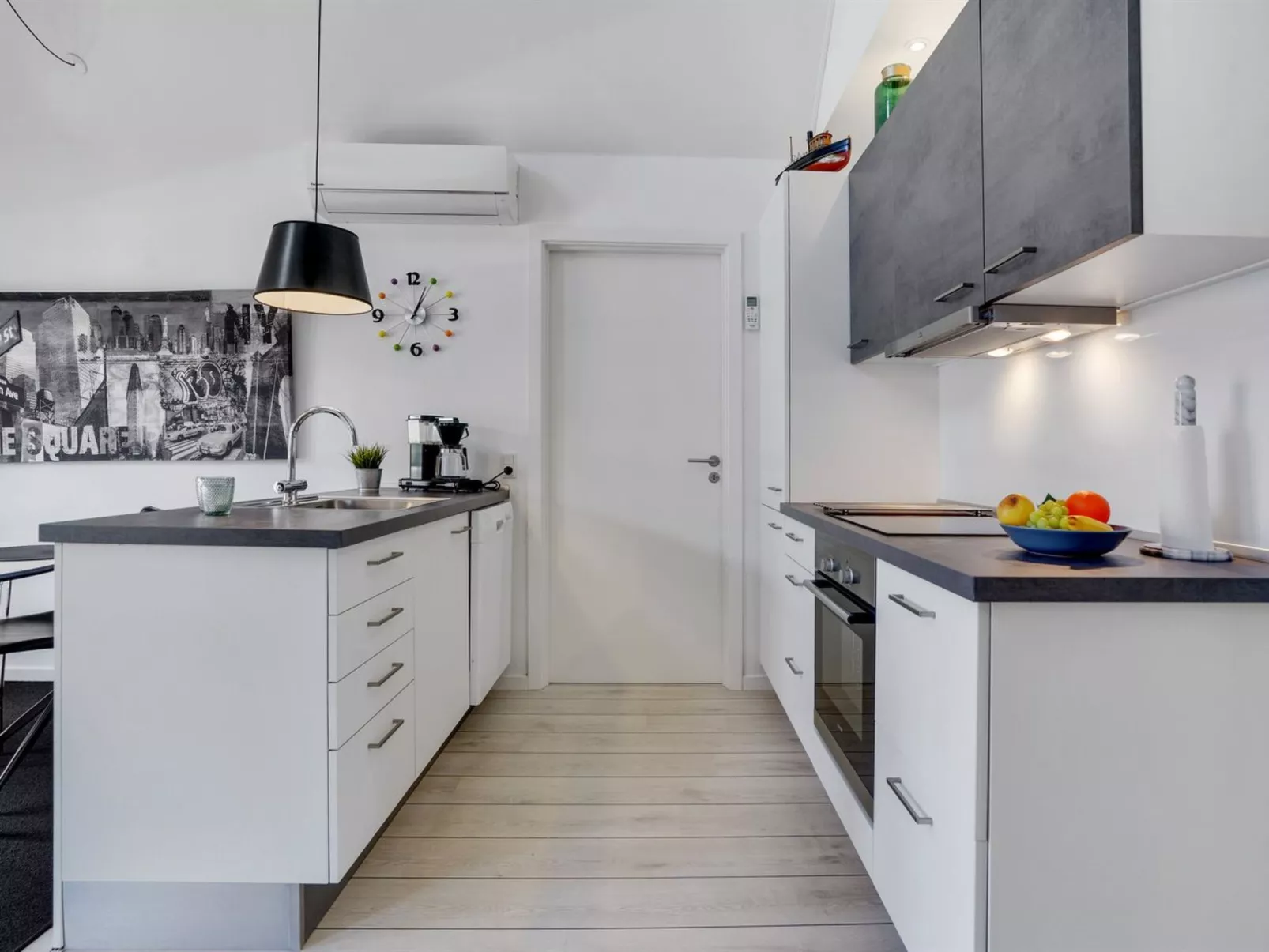 "Todorka" - 800m from the sea-Binnen