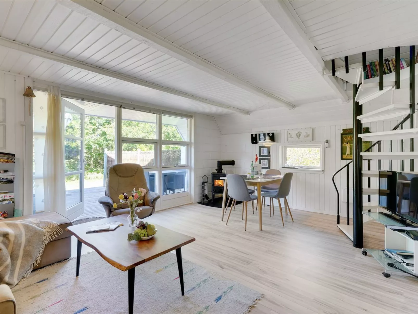 "Amelia" - 250m to the fjord-Binnen