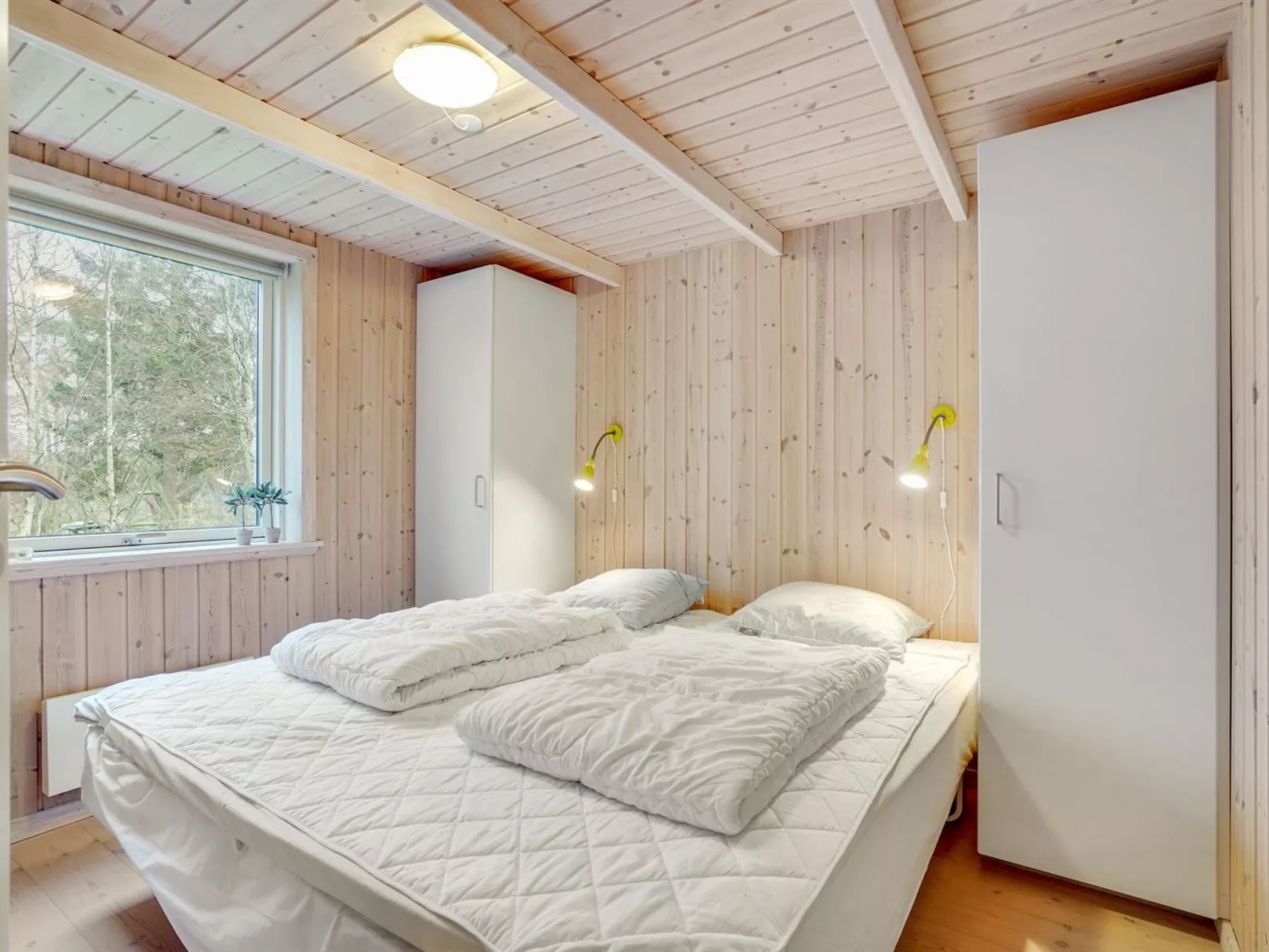 "Elni" - 900m from the sea-Binnen