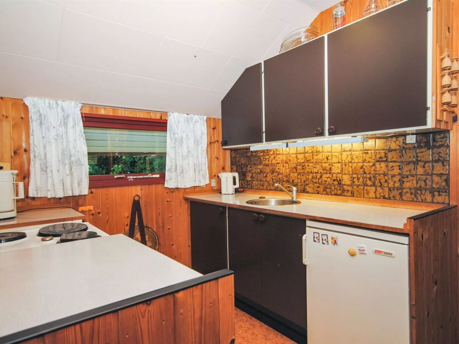 "Naema" - 600m to the fjord-Binnen