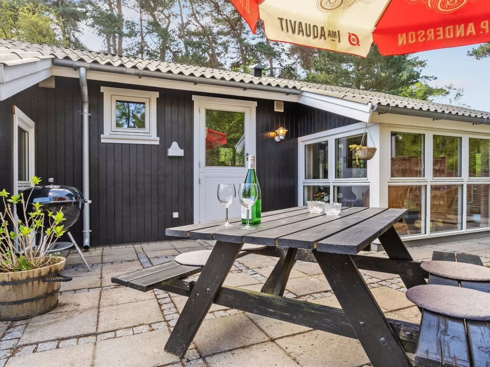 "Eweline" - 75m from the sea-Buiten