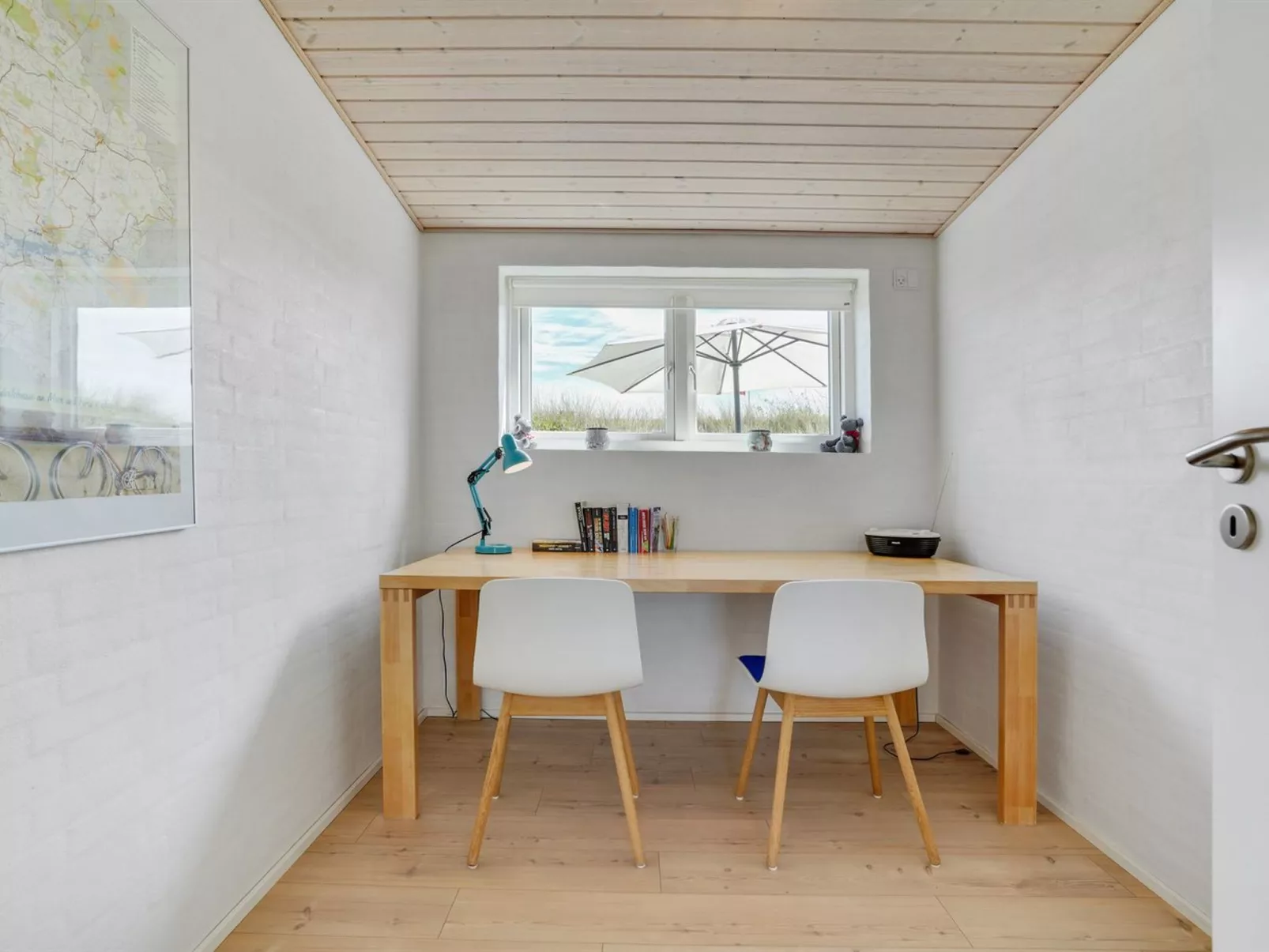 "Carstina" - 400m from the sea-Binnen