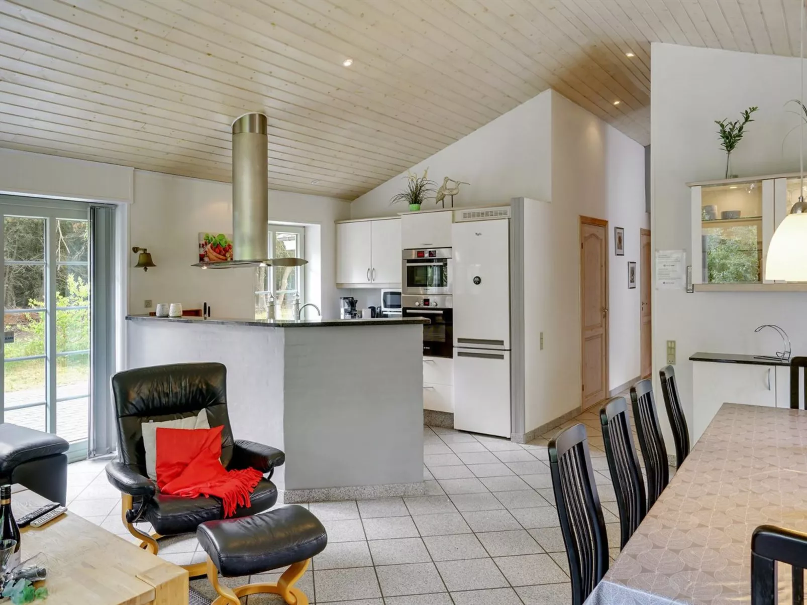 "Liliana" - 800m from the sea-Binnen